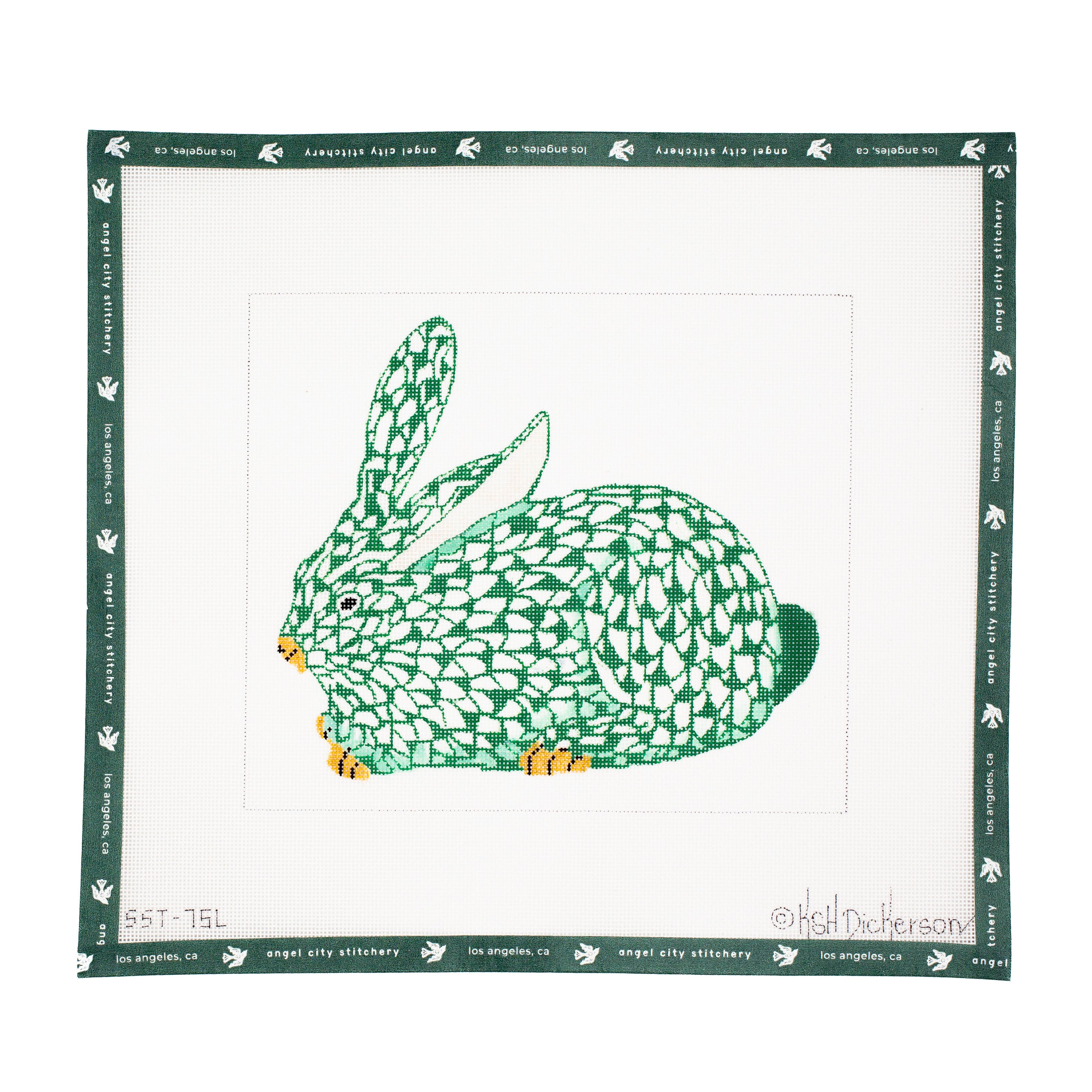 Herend-Inspired Fishnet Bunny (Emerald Green, Facing Left)