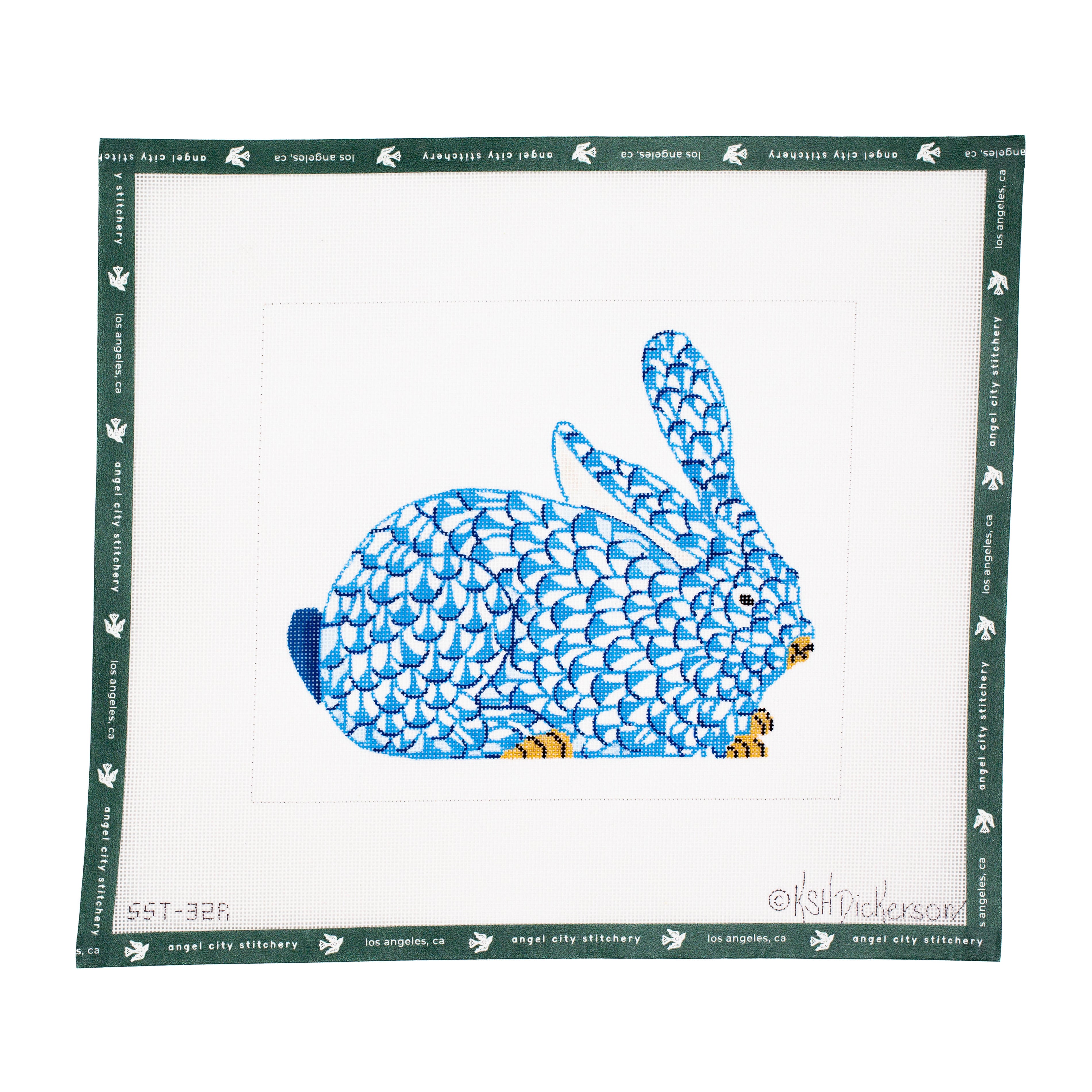 Herend-Inspired Fishnet Bunny (Blue & Gold, Facing Right)