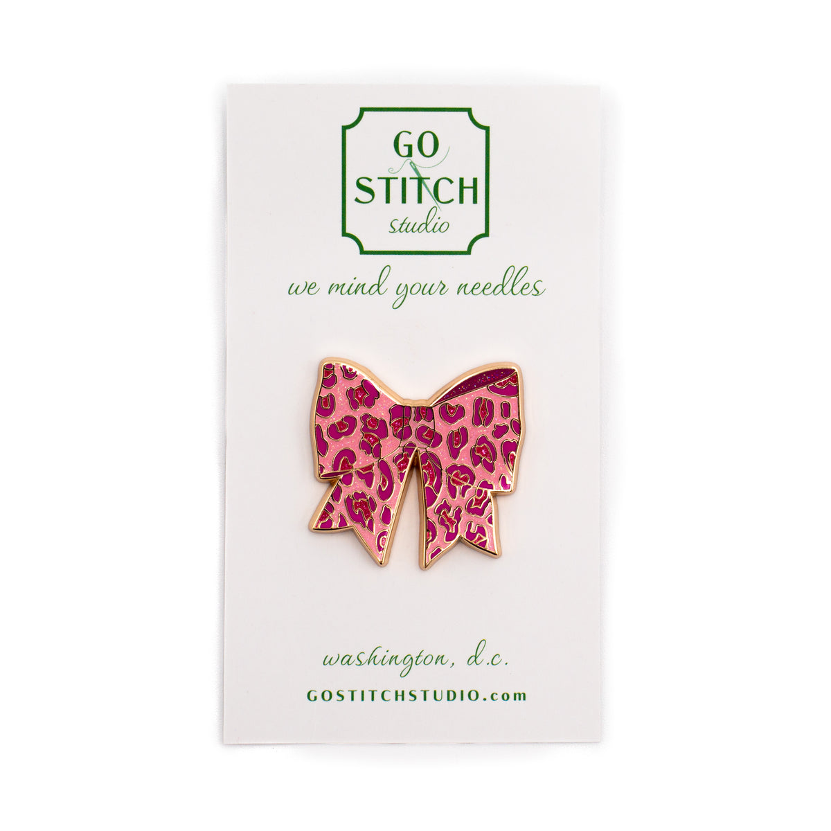 Pink Leopard Bow Needle Minder (Mini)