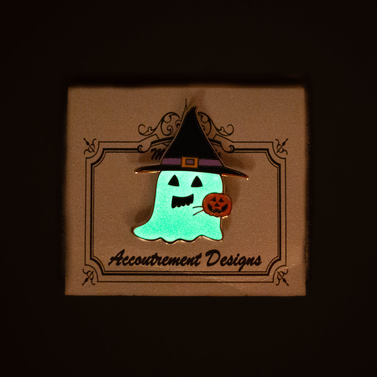 Ghost with Witch's Hat Needle Minder