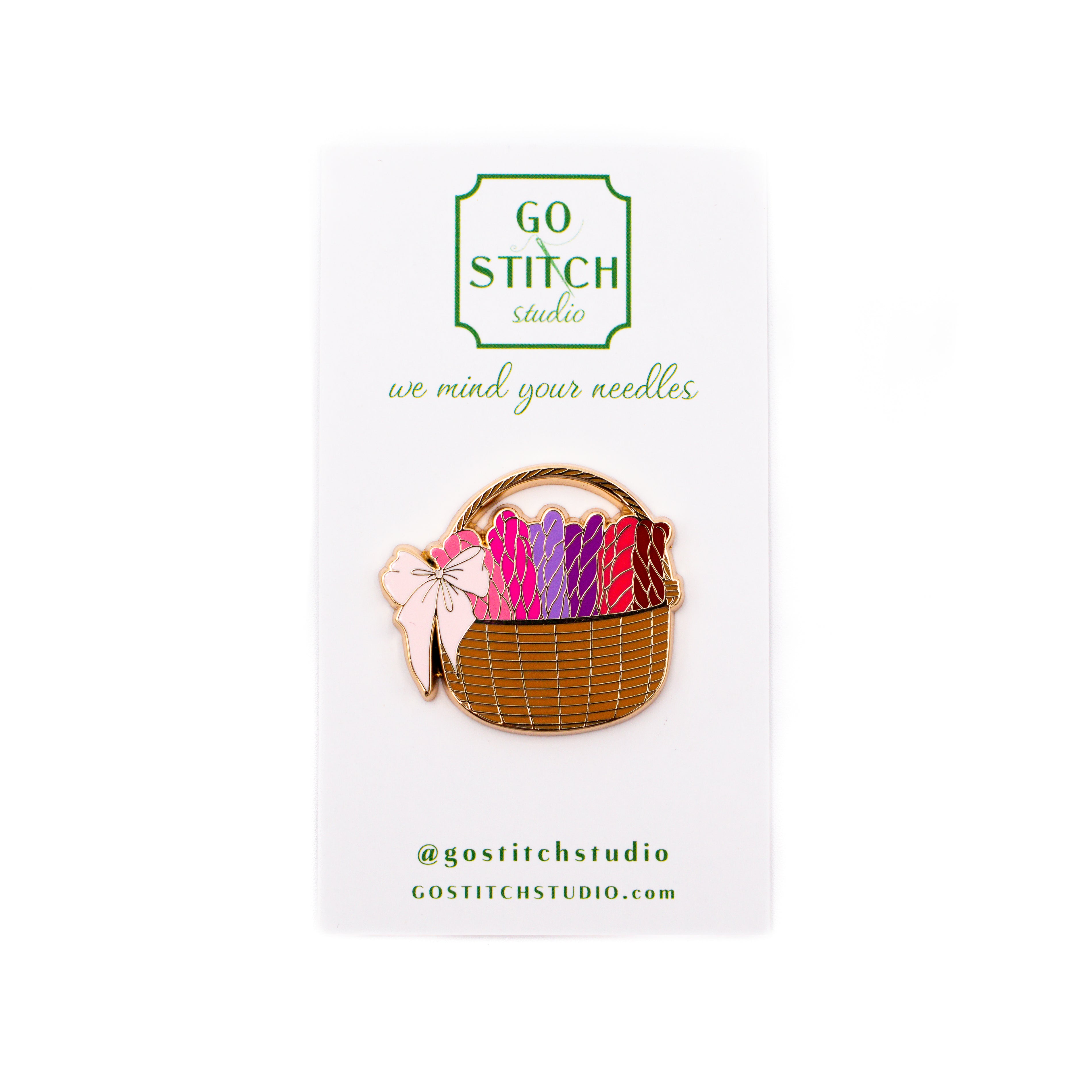 Needlepoint Basket Needle Minder