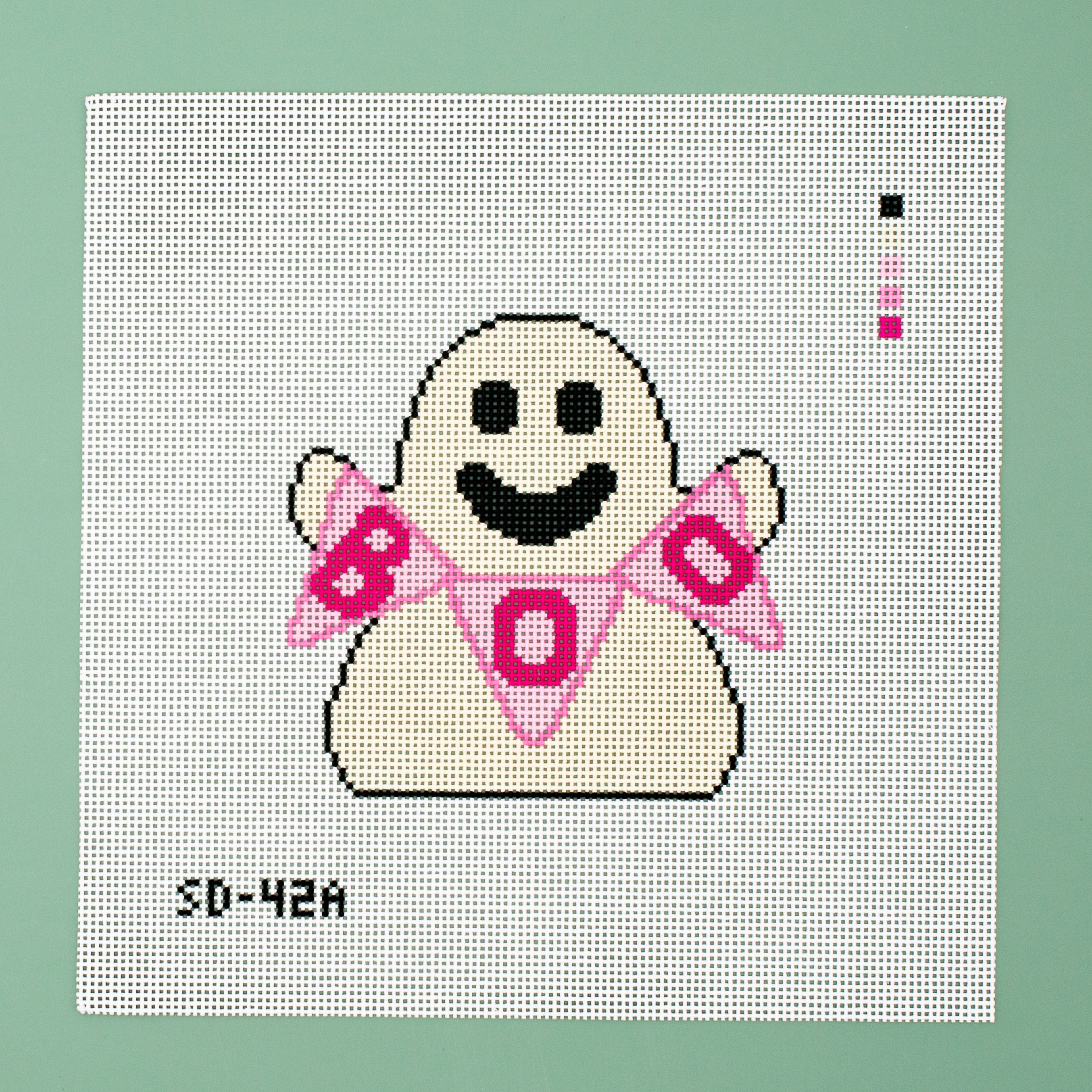 Pink Boo Flag Ghost (13 Mesh)