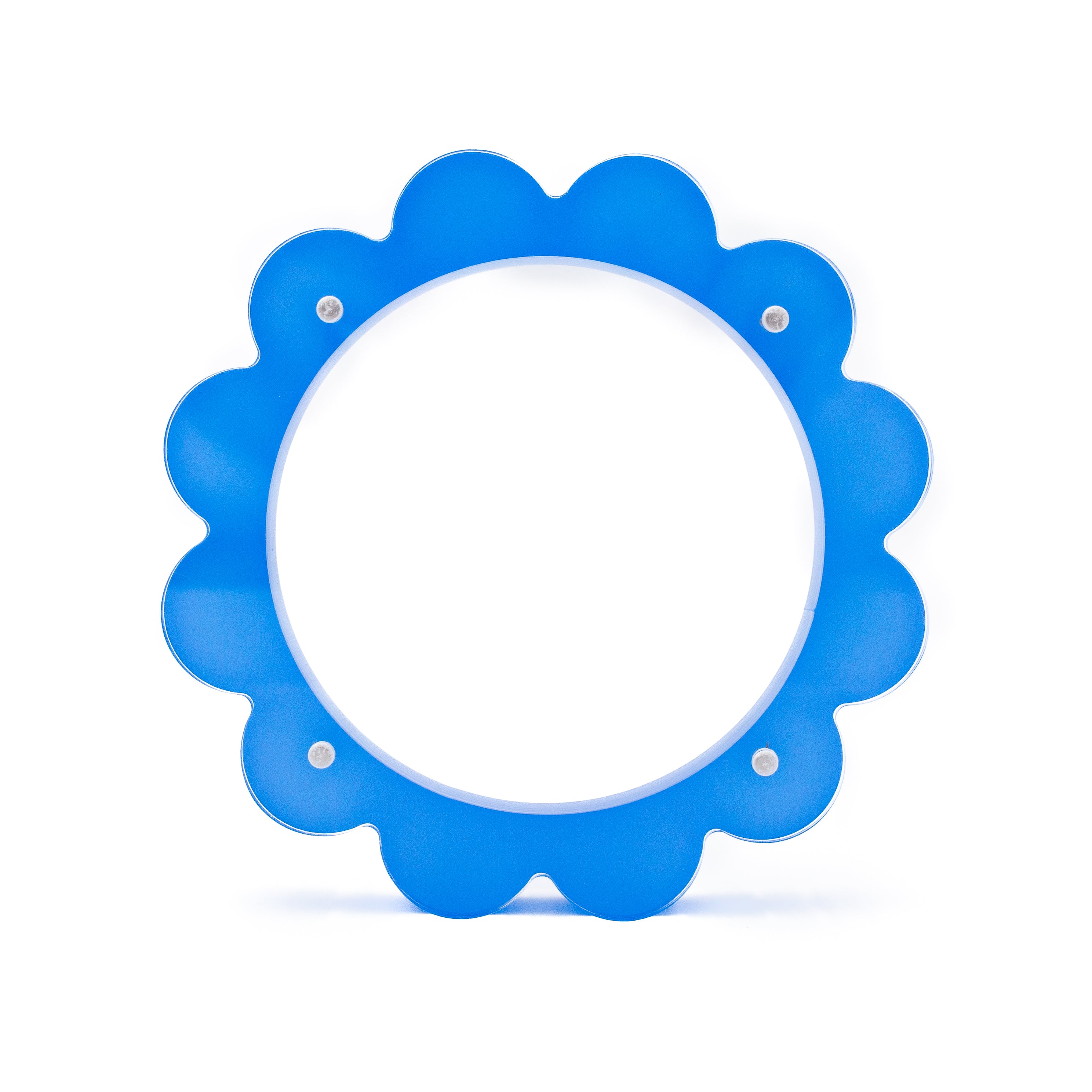 Scallop Acrylic Frame - 4" Circle