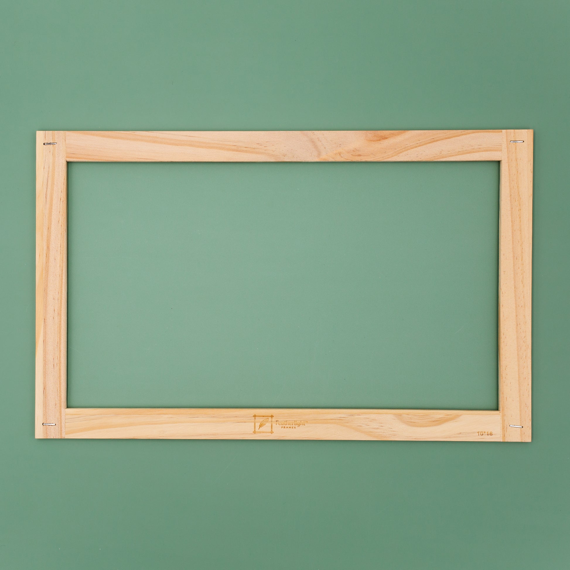 Featherlight Frame