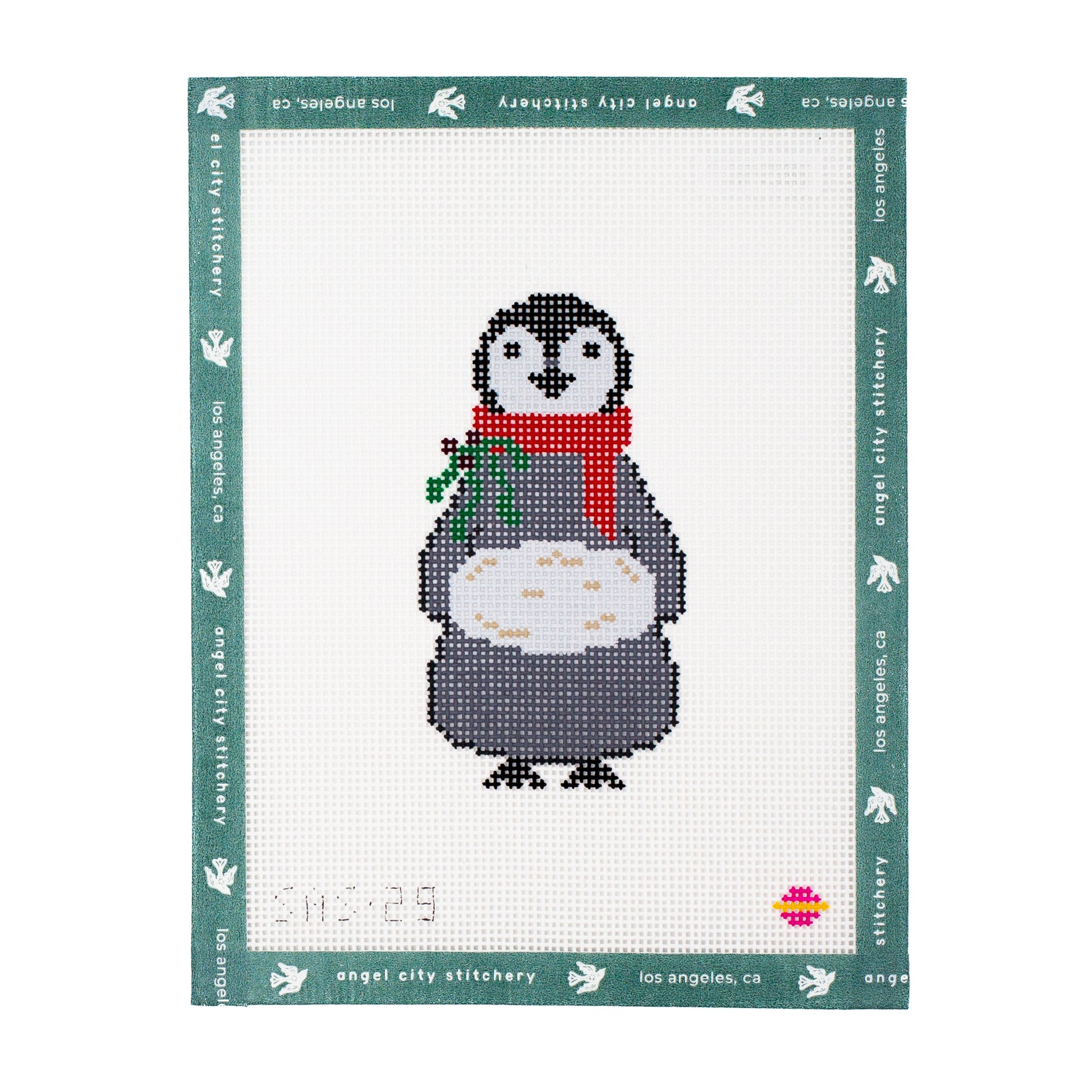 Baby Penguin w/ Muff (13 Mesh)