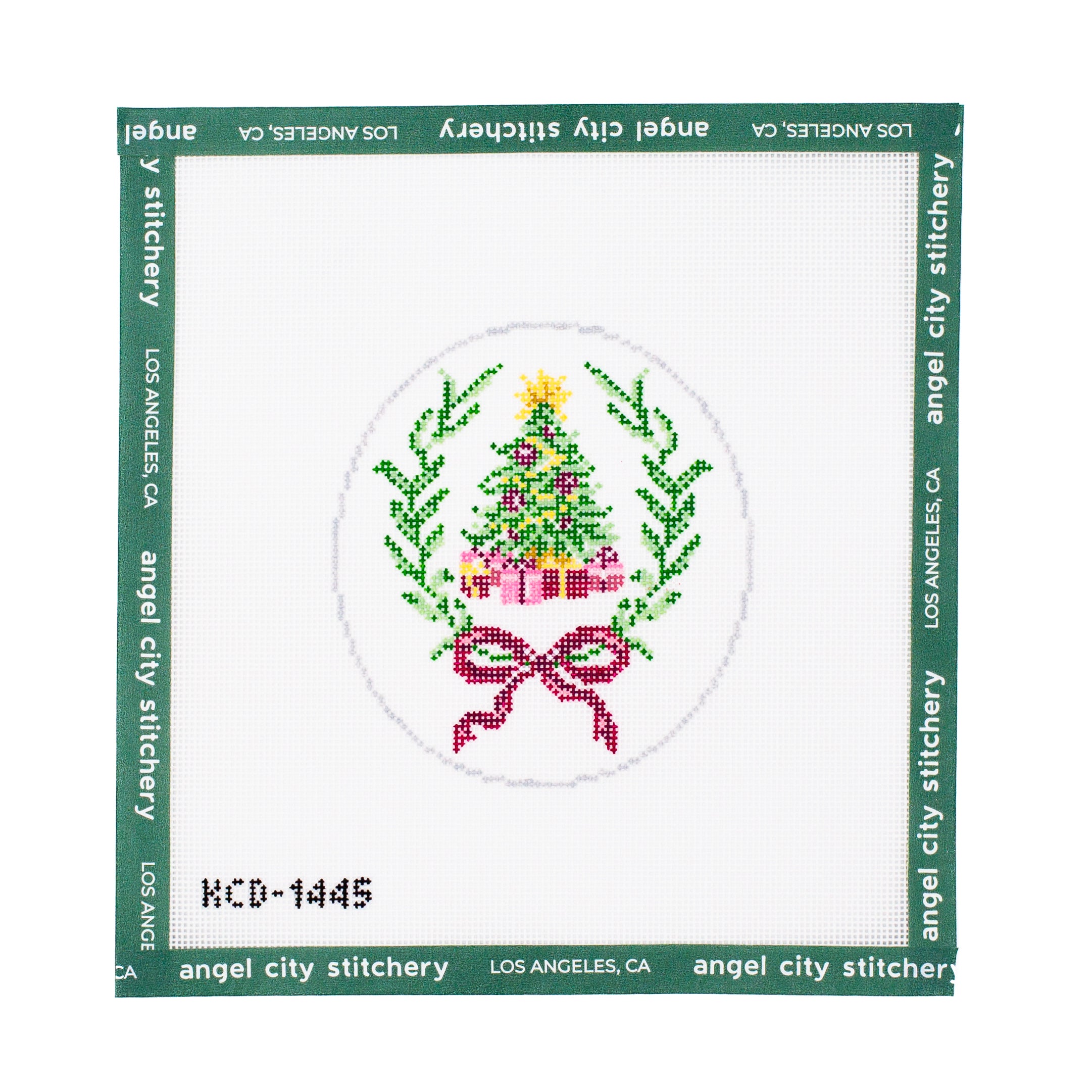 Christmas Tree Oval Ornament