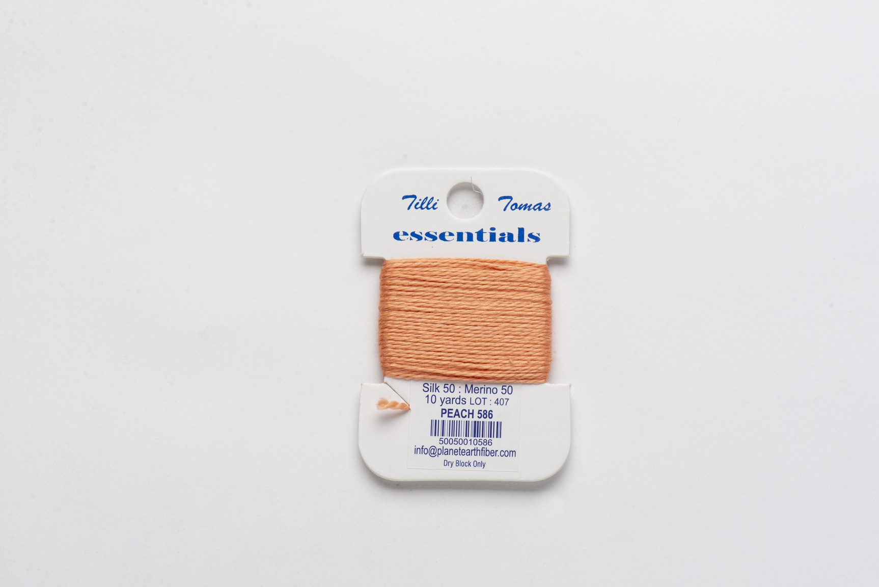 Essentials Cards - 586 Peach — silk card for needlepoint, 18 mesh
