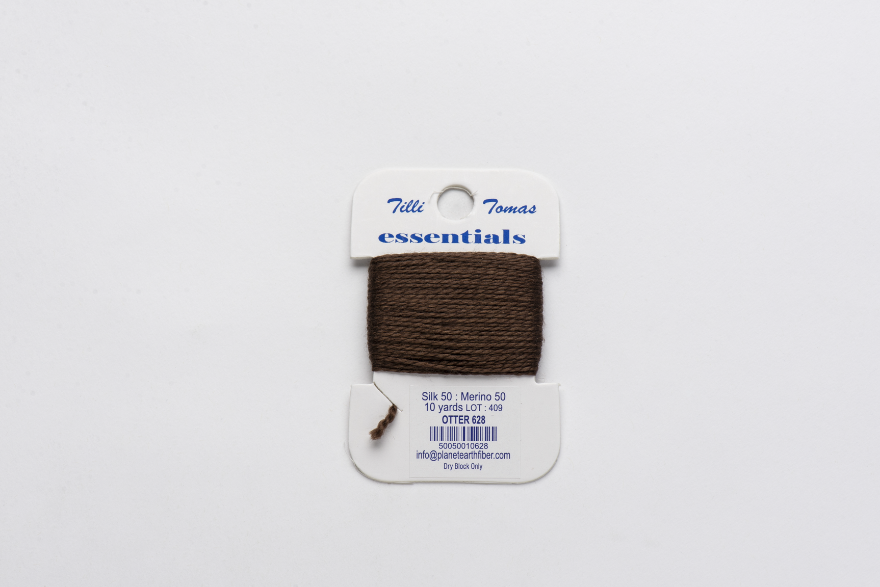 Essentials Cards - 628 Otter — silk card for needlepoint, 18 mesh