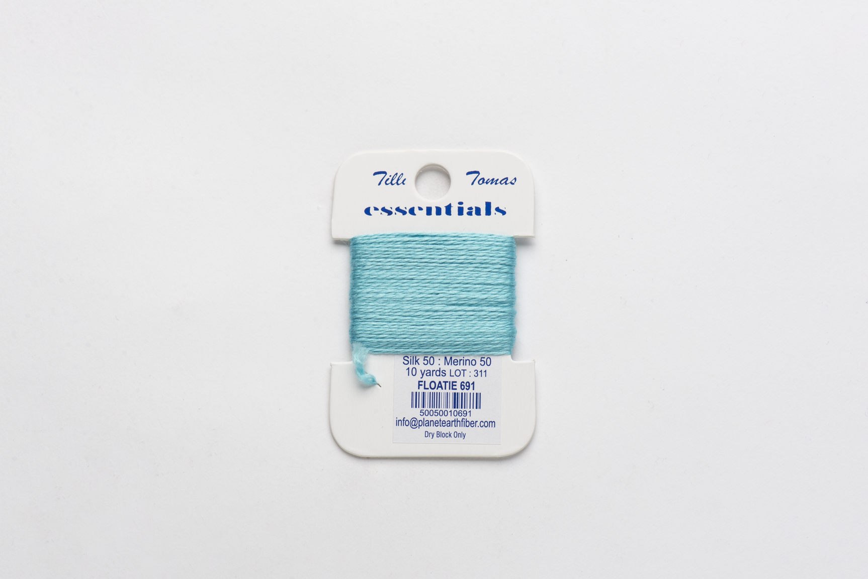 Essentials Cards - 691 Floatie — silk card for needlepoint, 18 mesh