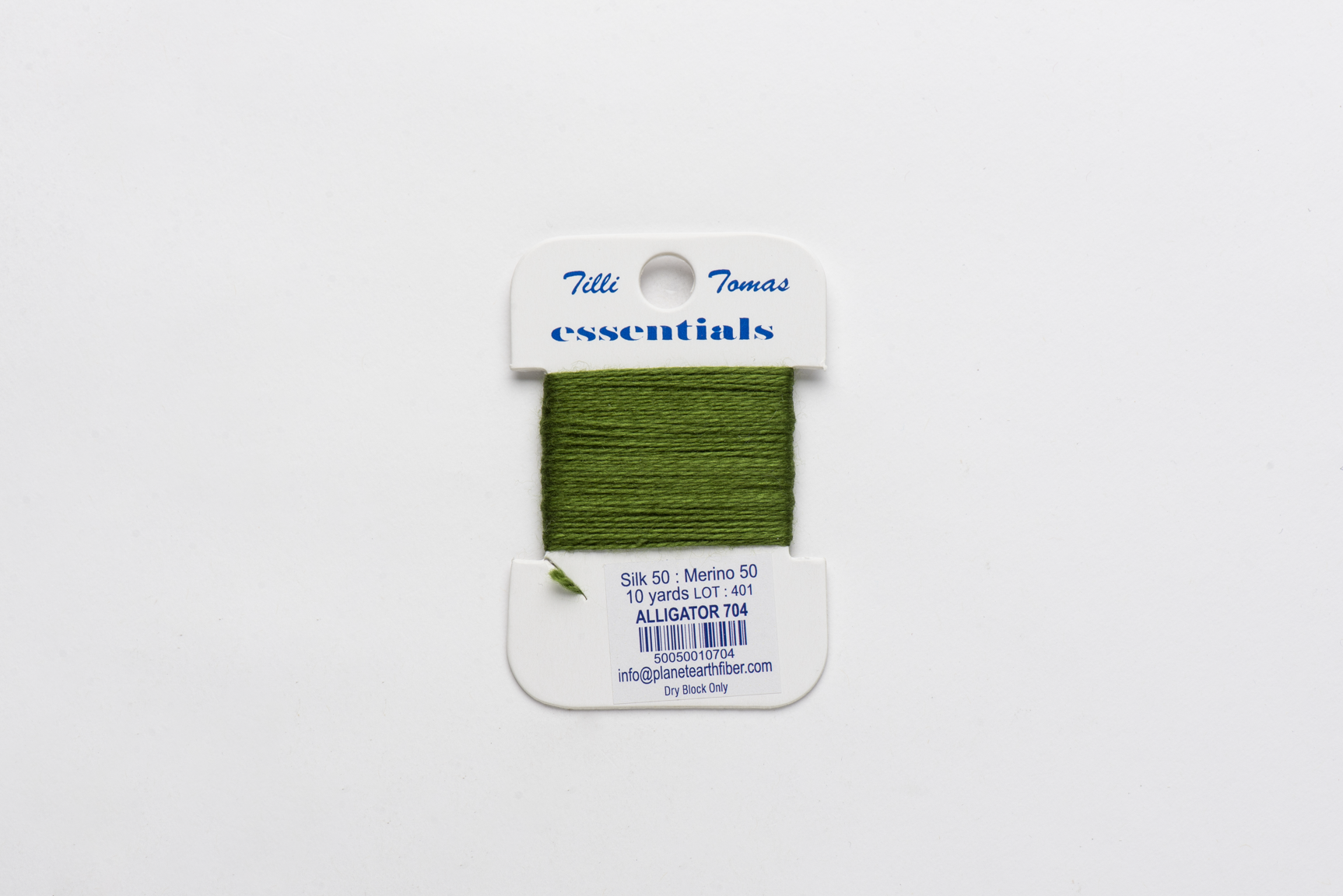 Essentials Cards - 704 Alligator — silk card for needlepoint, 18 mesh