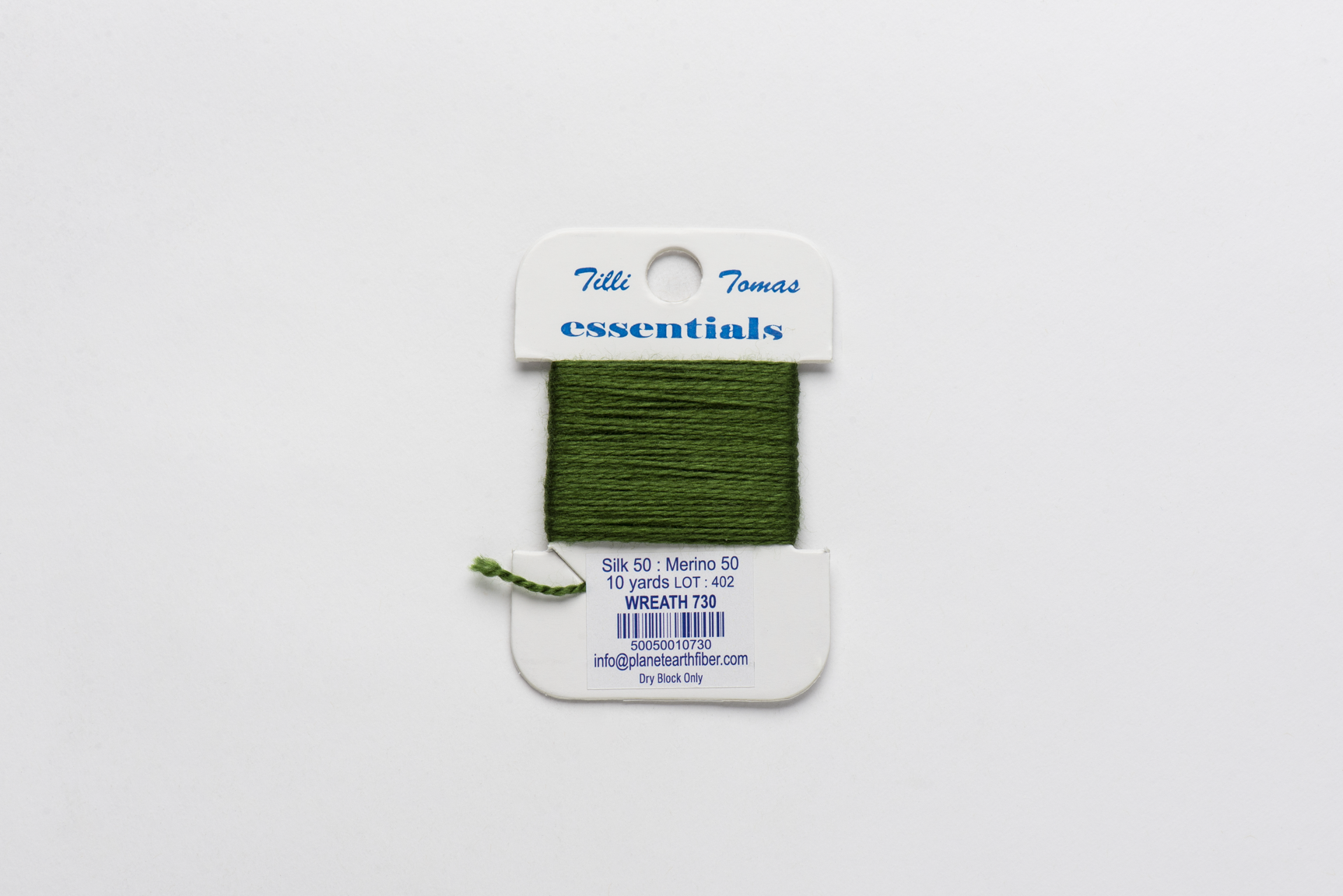 Essentials Cards - 730 Wreath — silk card for needlepoint, 18 mesh
