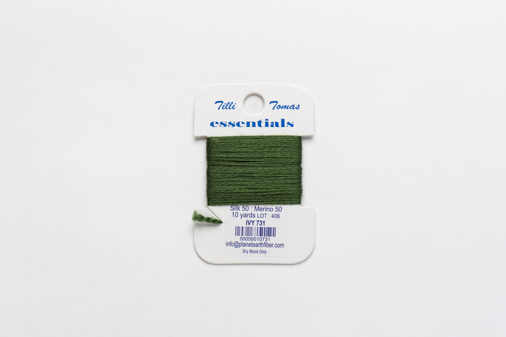Essentials Cards - 731 Ivy — silk card for needlepoint, 18 mesh