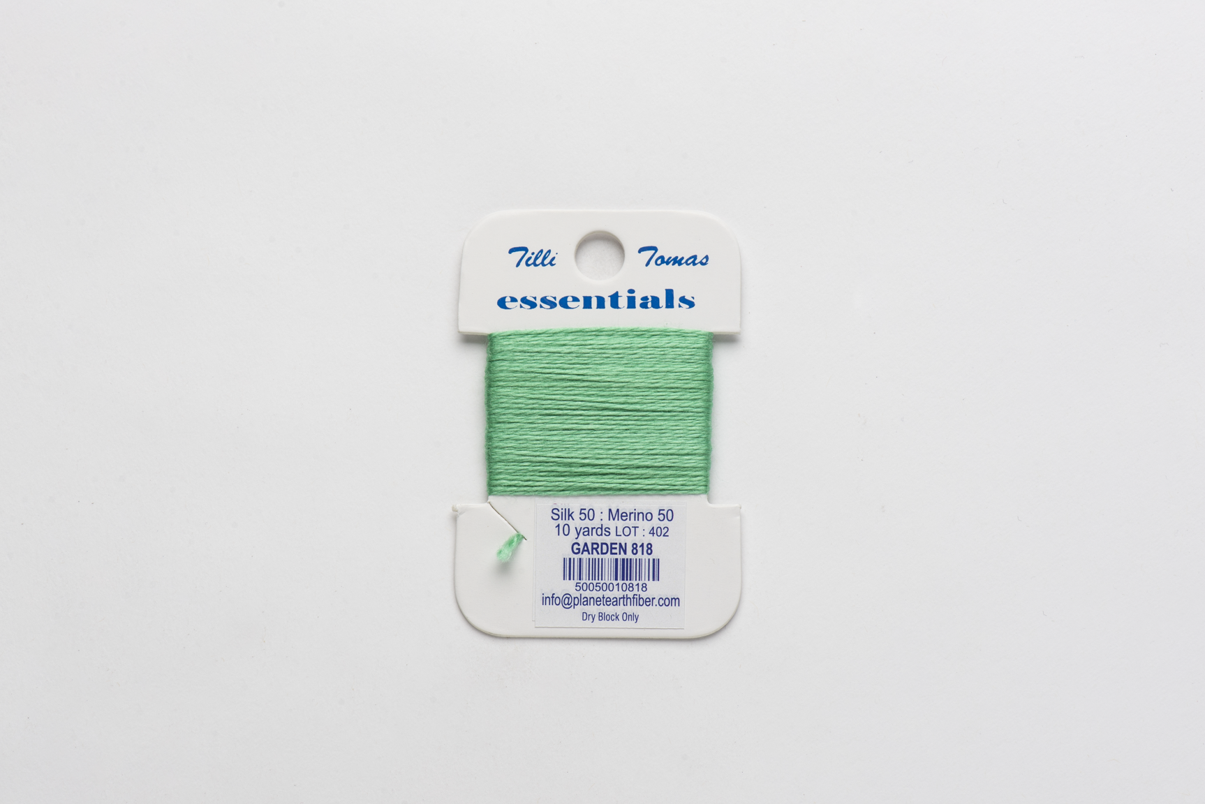 Essentials Cards - 818 Garden — silk card for needlepoint, 18 mesh