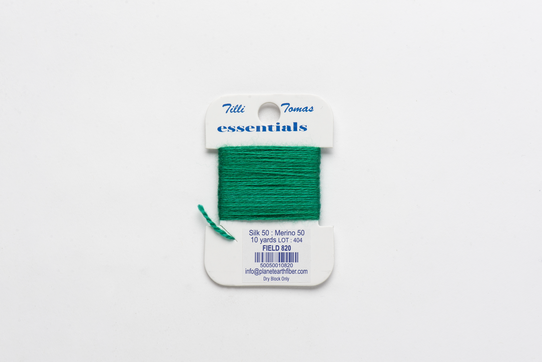 Essentials Cards - 820 Field — silk card for needlepoint, 18 mesh