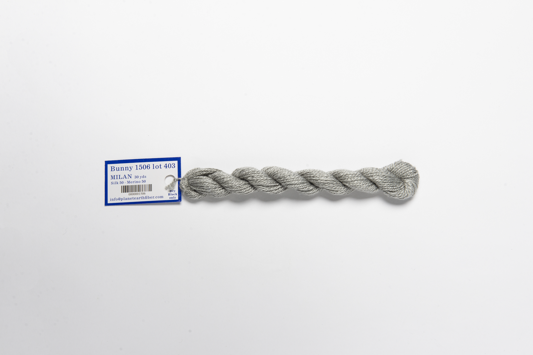 Milan - 1506 Bunny — silk skein for needlepoint, 13 mesh