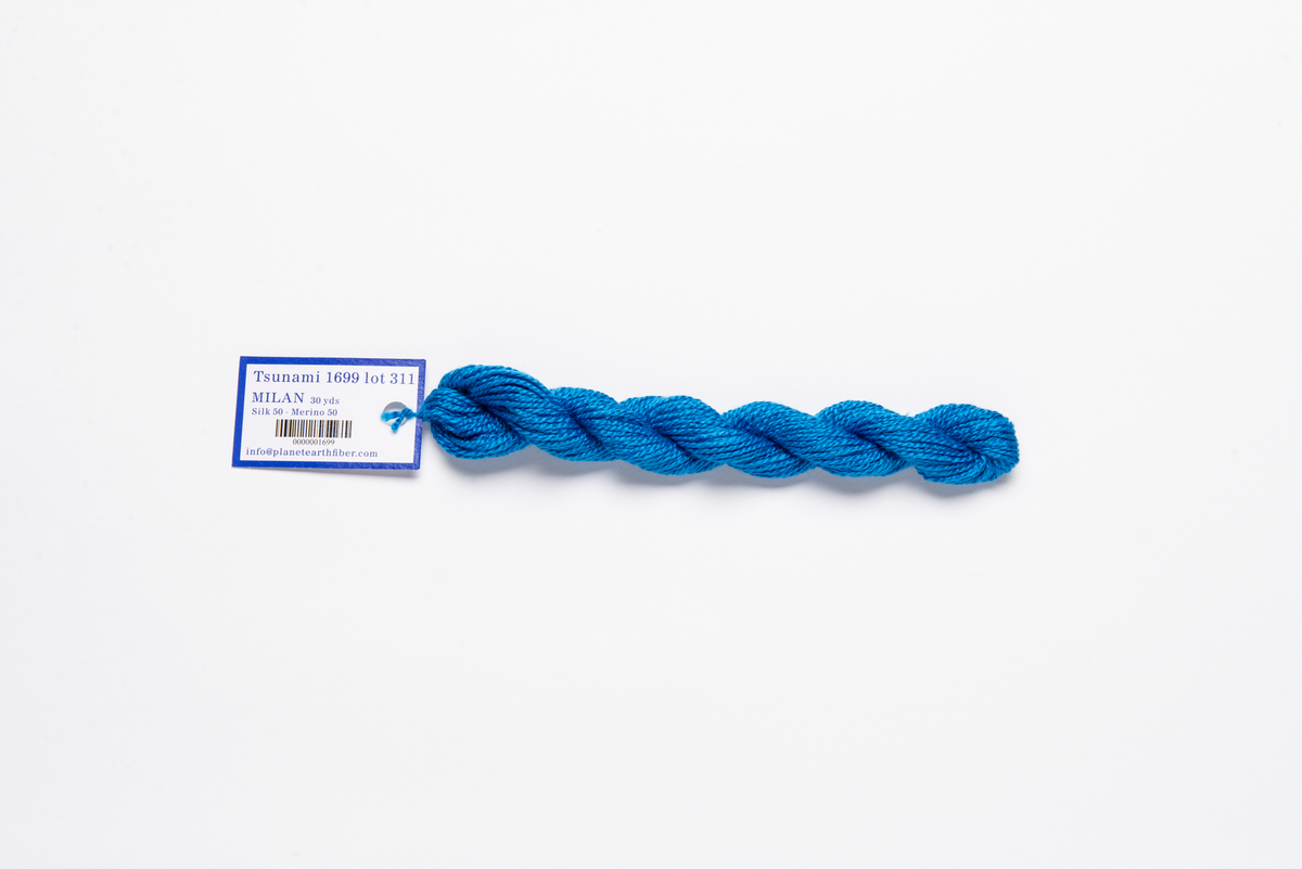 Milan - 1699 Tsunami — silk skein for needlepoint, 13 mesh