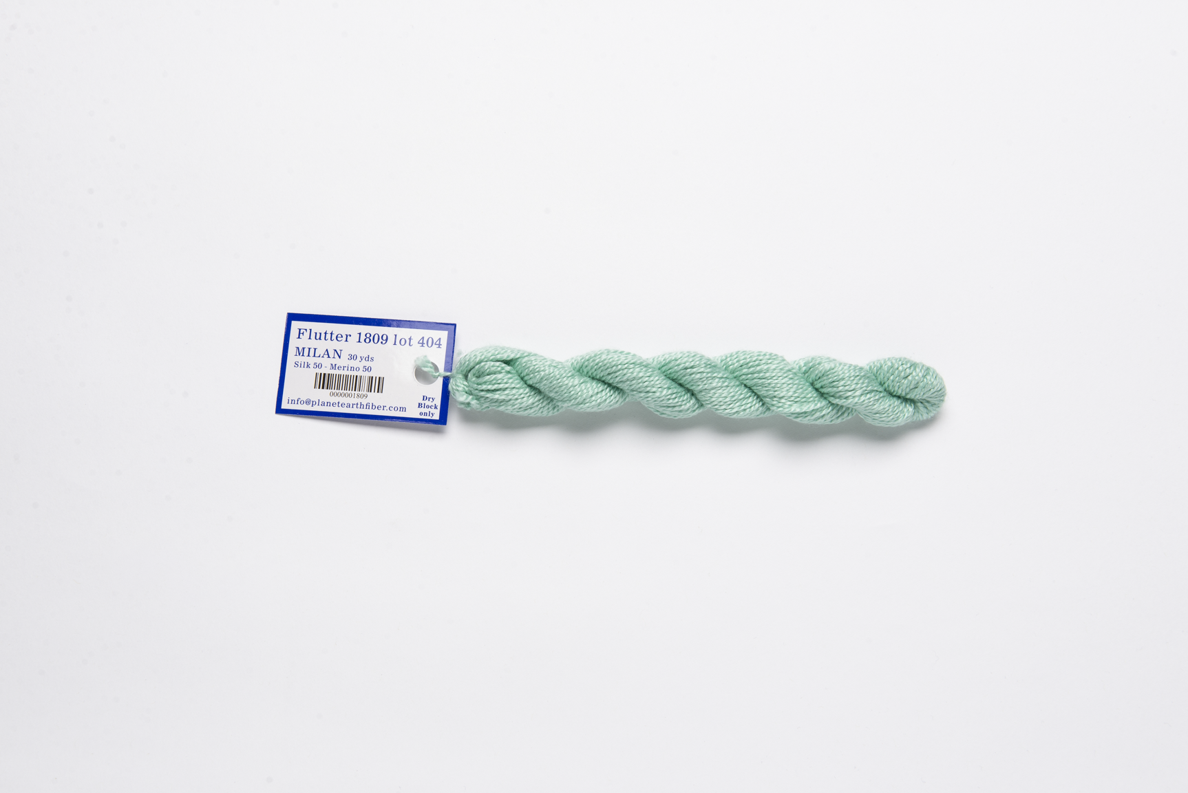 Milan - 1809 Flutter — silk skein for needlepoint, 13 mesh