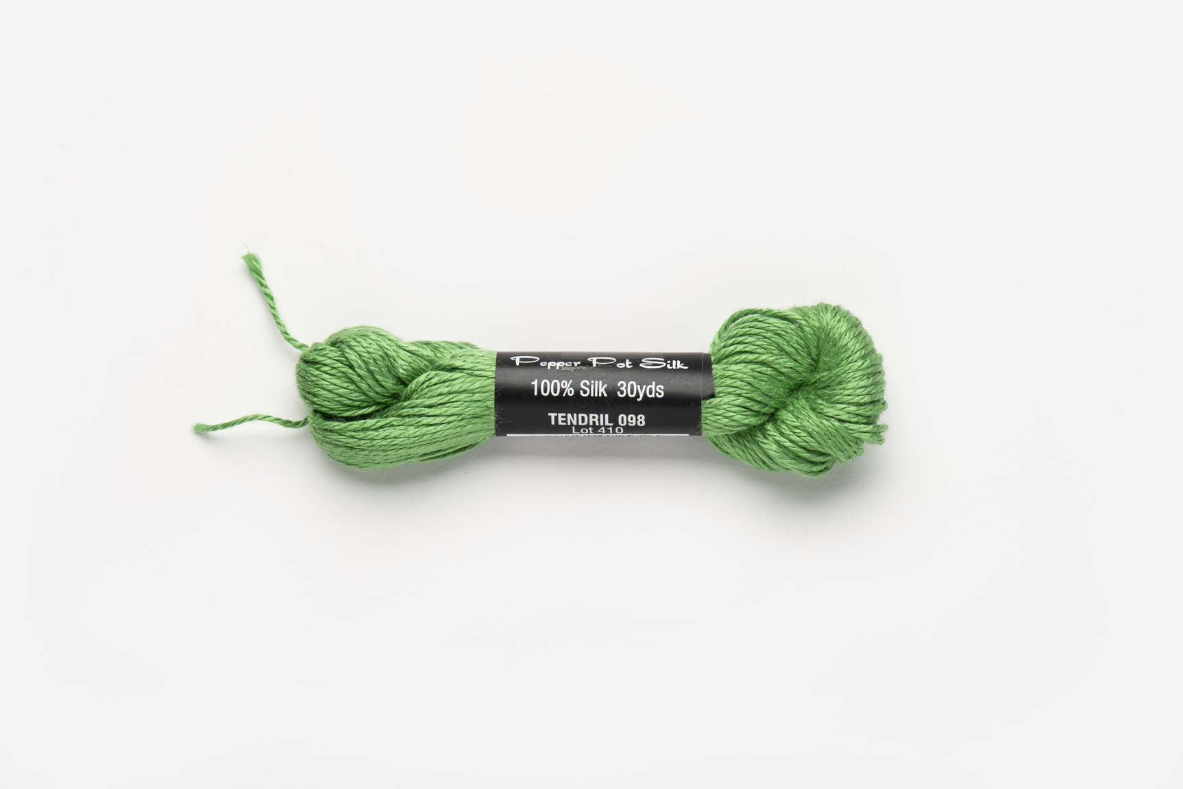 Pepper Pot Silk - 098 Tendril — silk skein for needlepoint, 18 mesh
