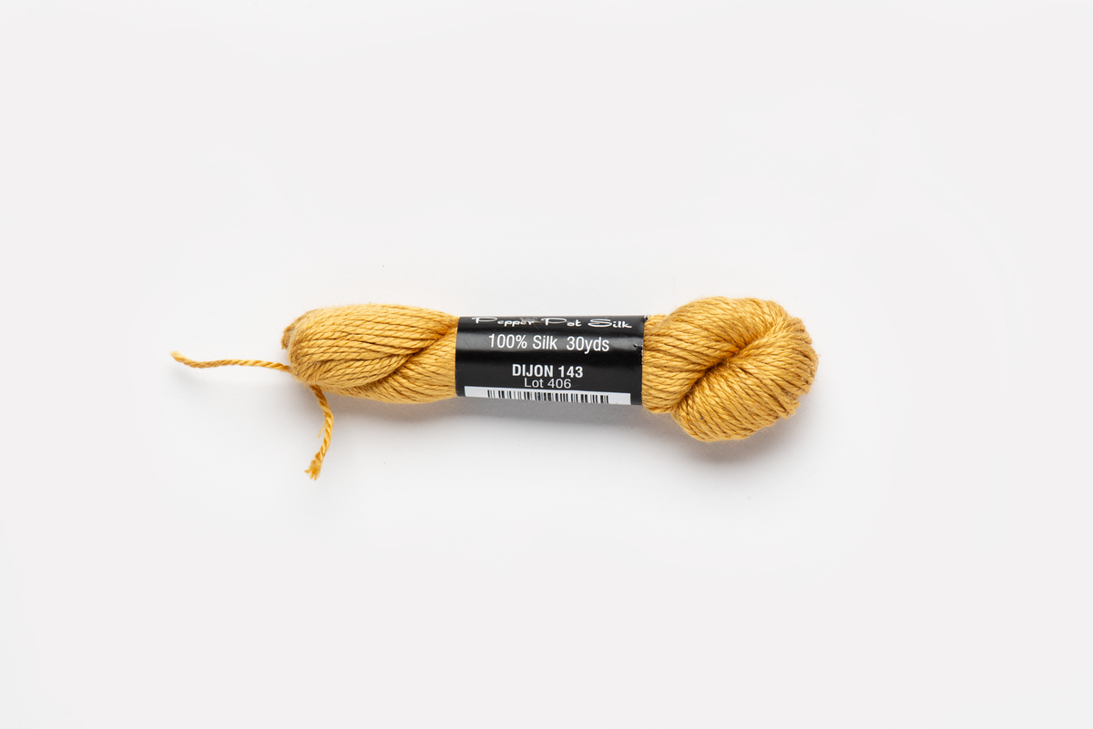 Pepper Pot Silk - 142 Cashew — silk skein for needlepoint, 18 mesh