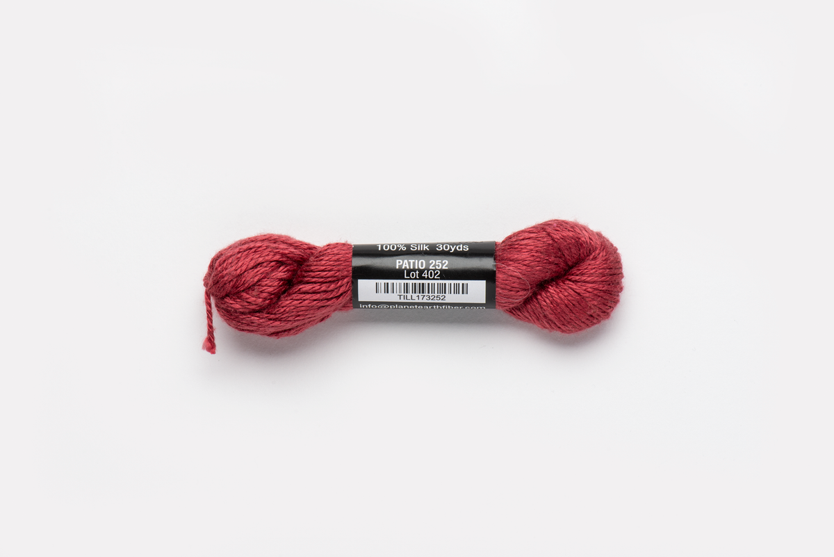 Pepper Pot Silk - 252 Patio — silk skein for needlepoint, 18 mesh