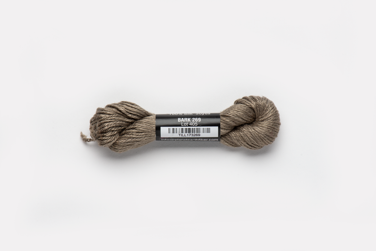 Pepper Pot Silk - 269 Bark — silk skein for needlepoint, 18 mesh