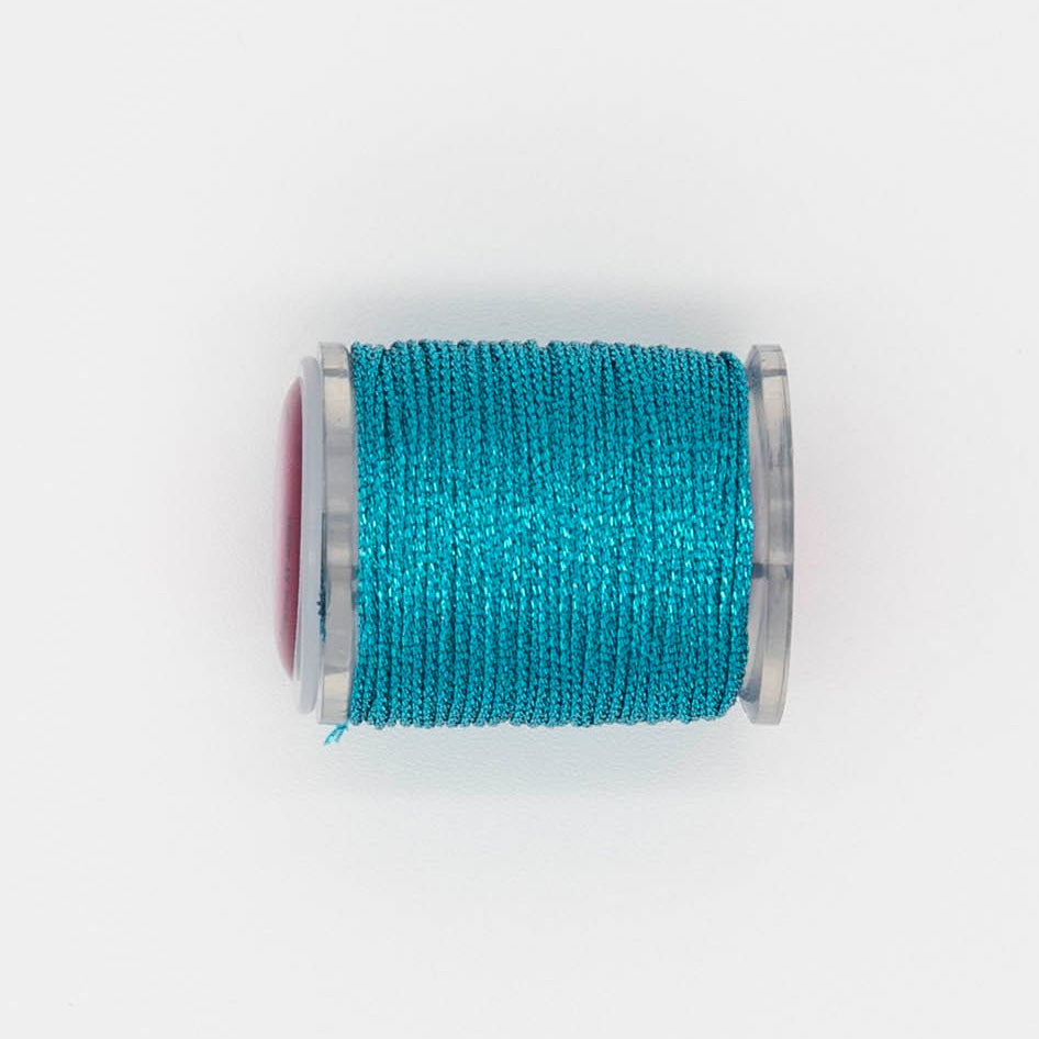 Radiance 18 Classic C537 Waves — Radiance Metallics thread for needlepoint, 18 mesh