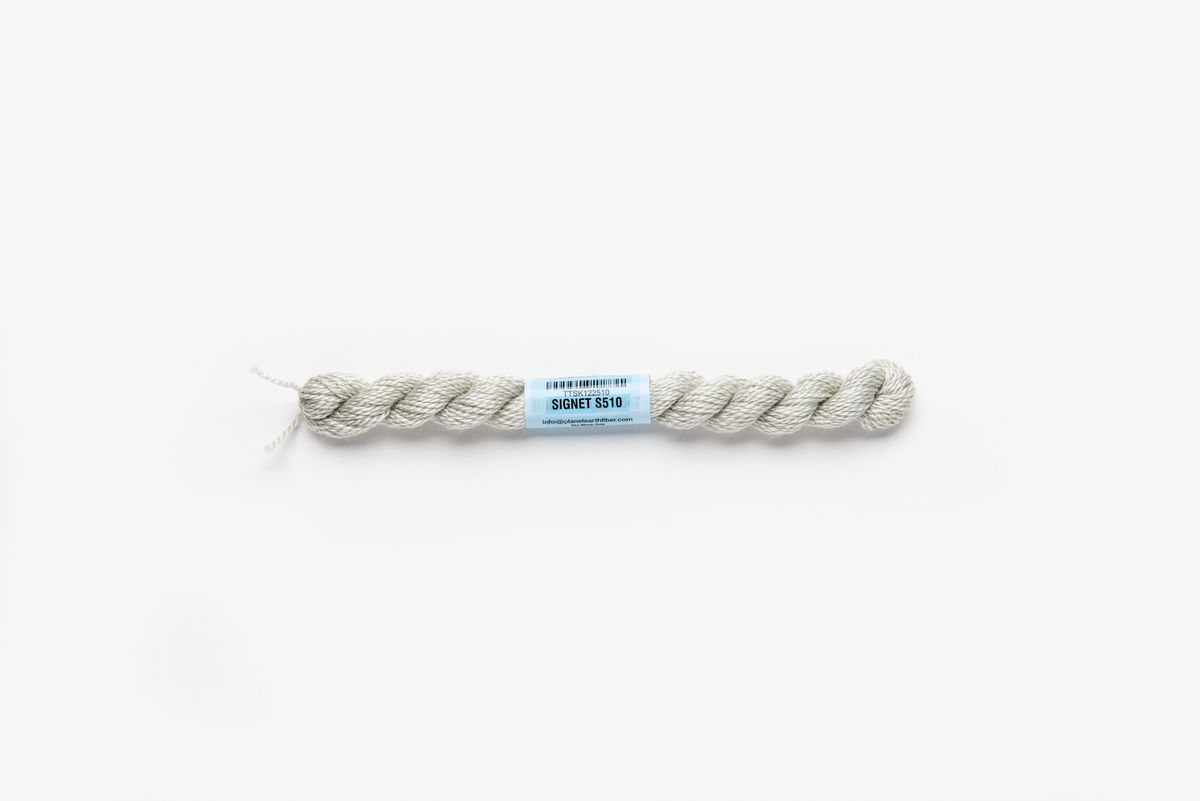 Essentials - 510 Signet — silk skein for needlepoint, 18 mesh