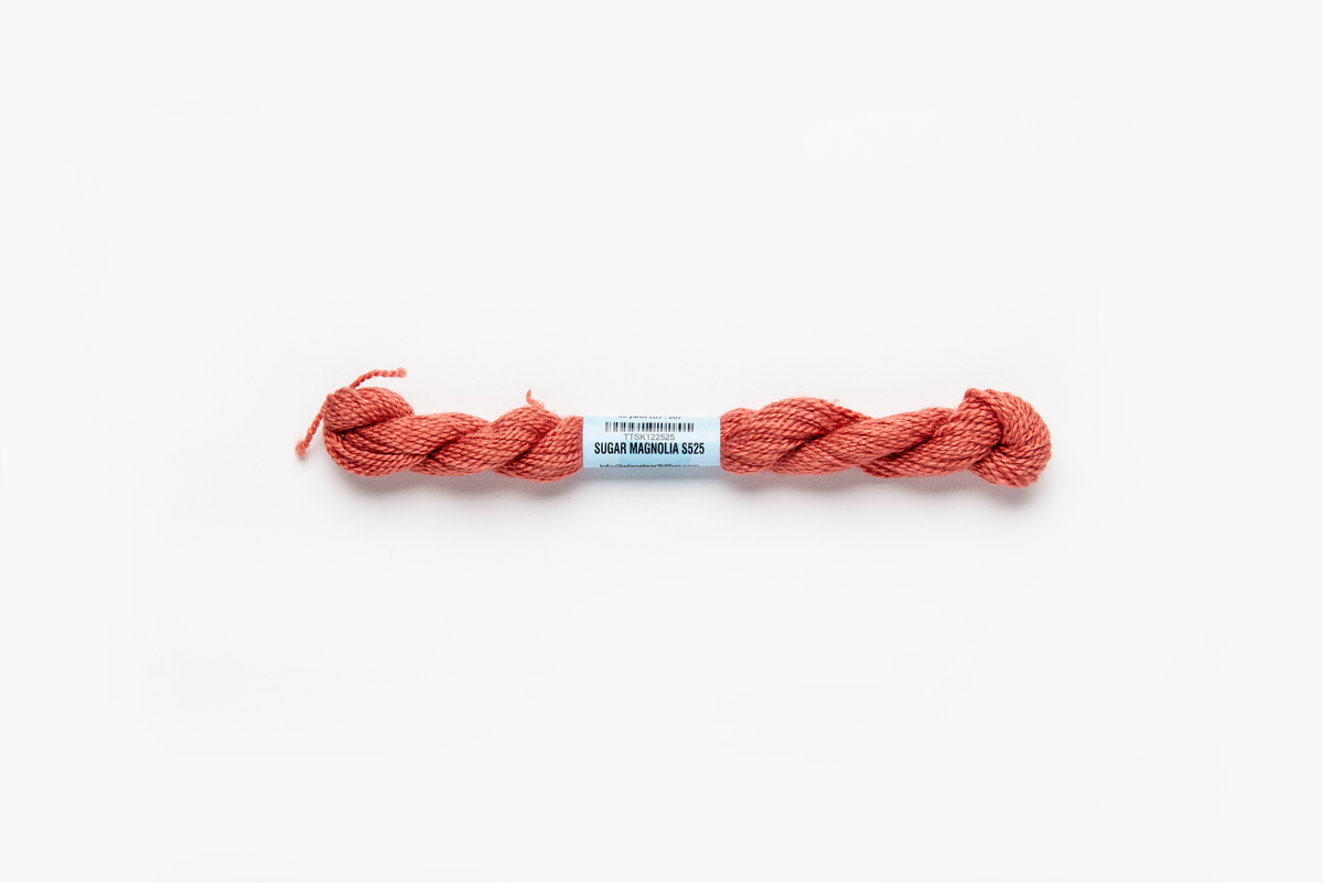 Essentials - 525 Sugar Magnolia — silk skein for needlepoint, 18 mesh