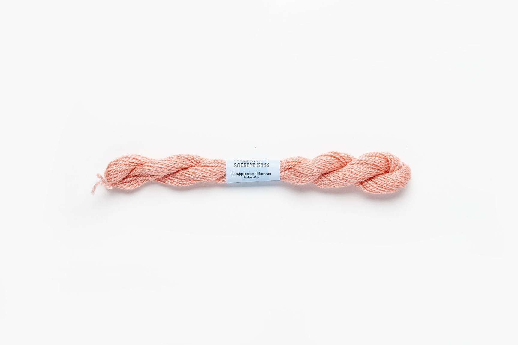 Essentials - 563 Sockeye — silk skein for needlepoint, 18 mesh