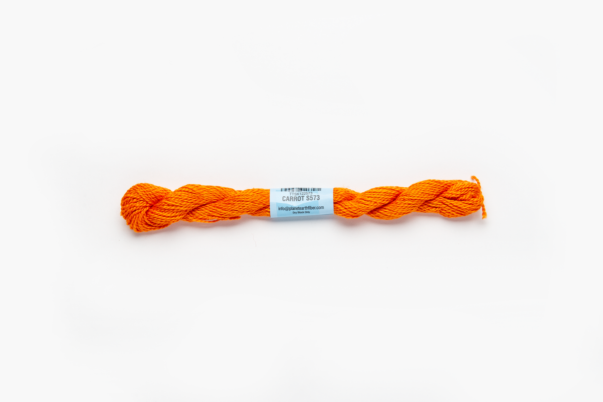 Essentials - 573 Carrot — silk skein for needlepoint, 18 mesh