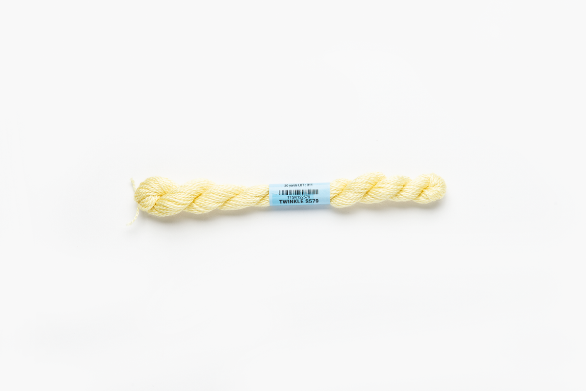 Essentials - 579 Twinkle — silk skein for needlepoint, 18 mesh