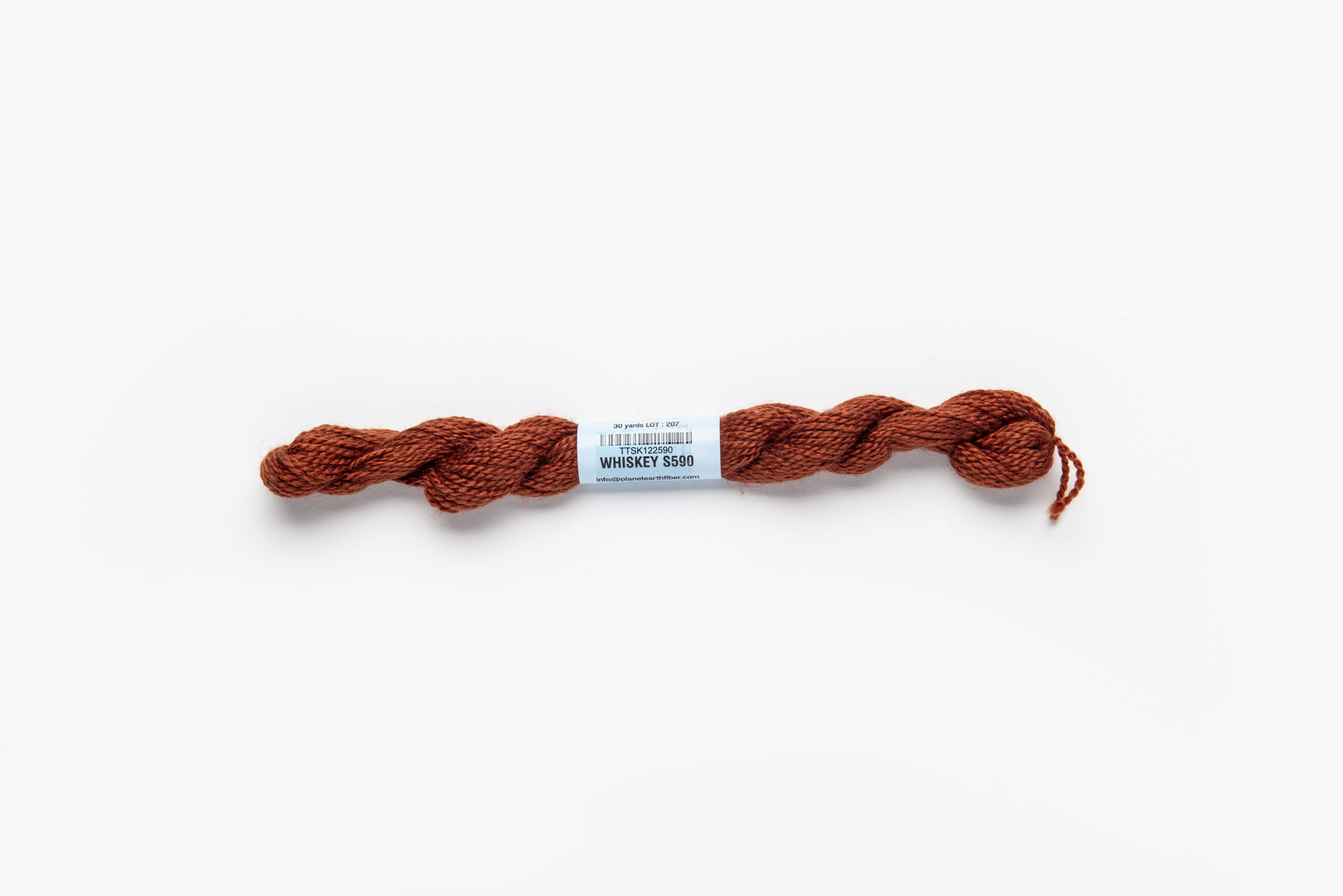 Essentials - 590 Whiskey — silk skein for needlepoint, 18 mesh