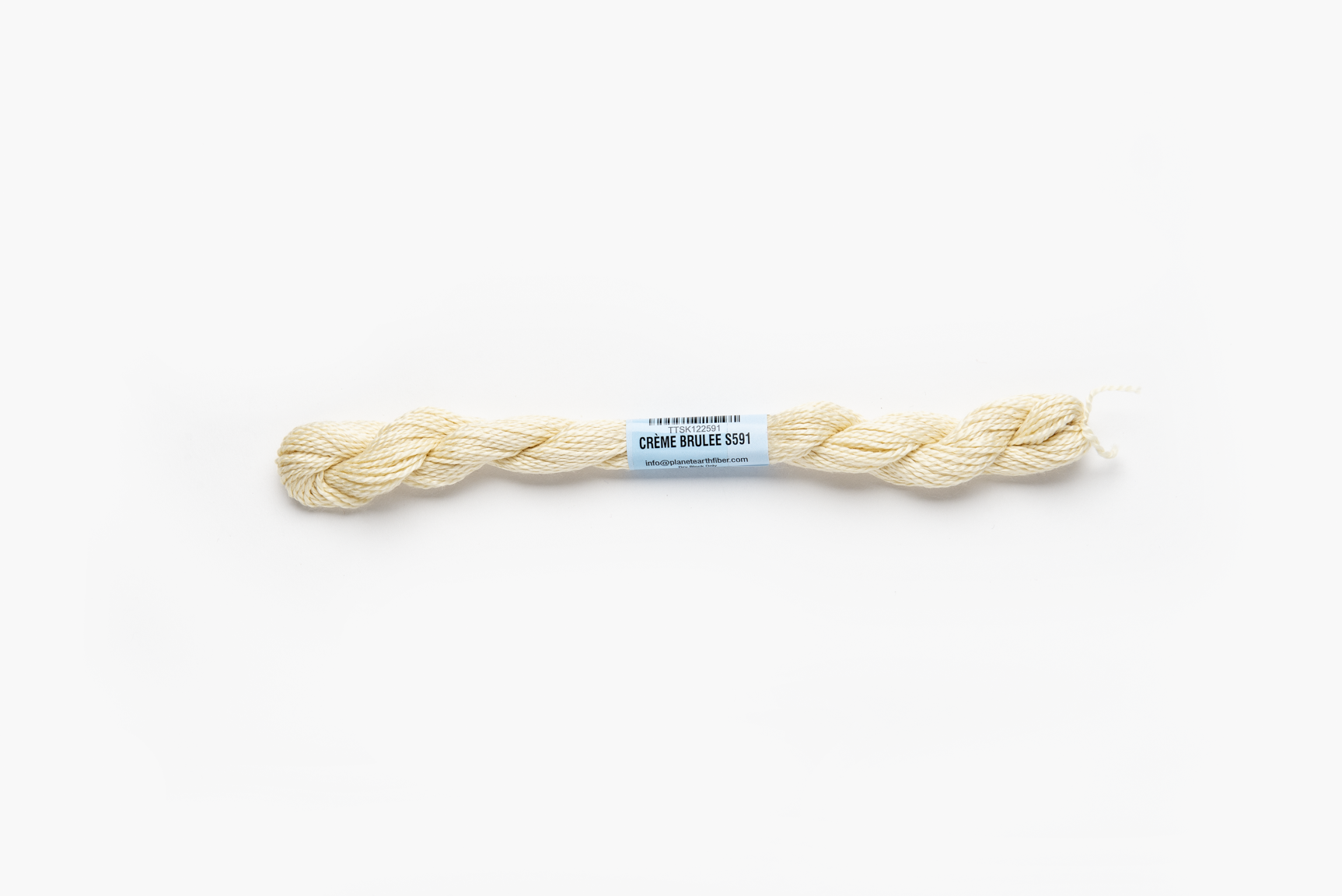 Essentials - 591 Creme Brulee — silk skein for needlepoint, 18 mesh