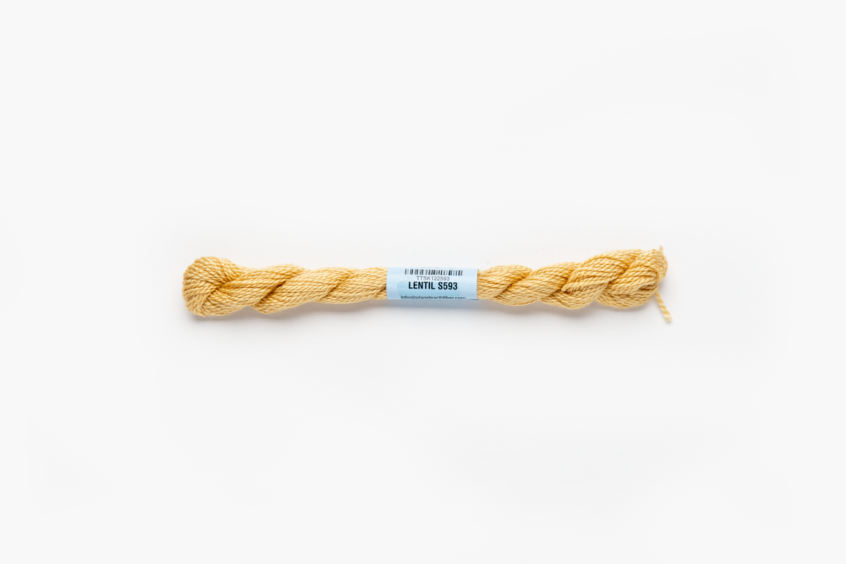 Essentials - 593 Lentil — silk skein for needlepoint, 18 mesh