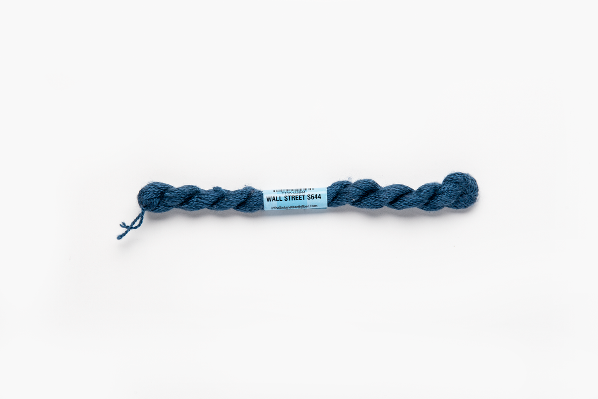 Essentials - 644 Wall Street — silk skein for needlepoint, 18 mesh