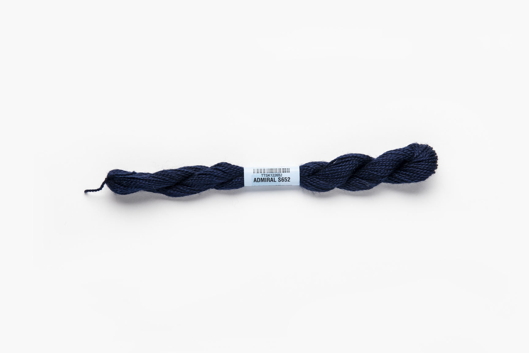 Essentials - 652 Admiral — silk skein for needlepoint, 18 mesh