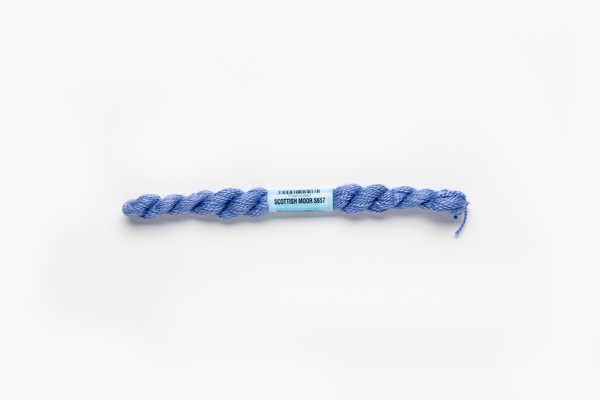 Essentials - 657 Scottish Moor — silk skein for needlepoint, 18 mesh