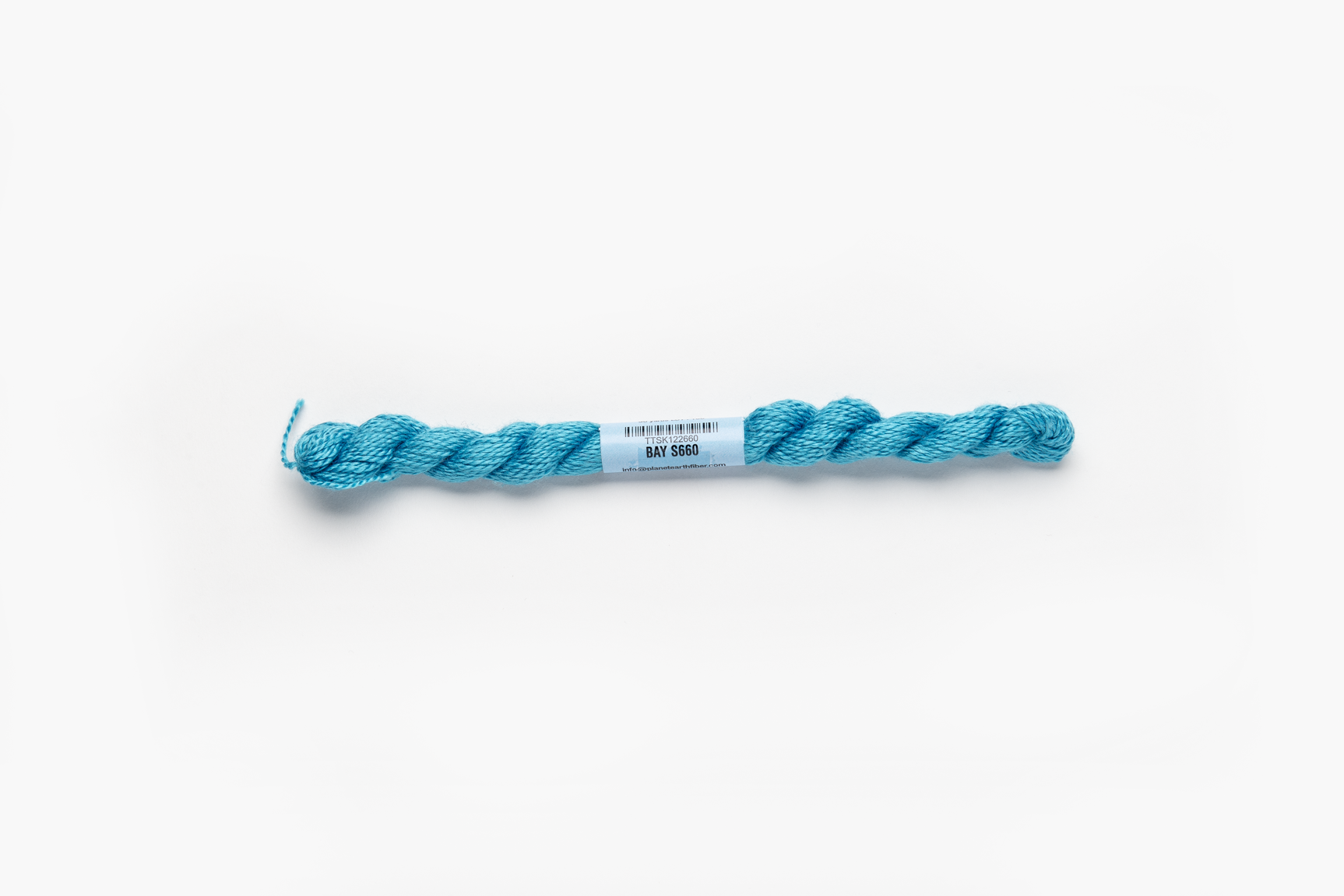 Essentials - 660 Bay — silk skein for needlepoint, 18 mesh