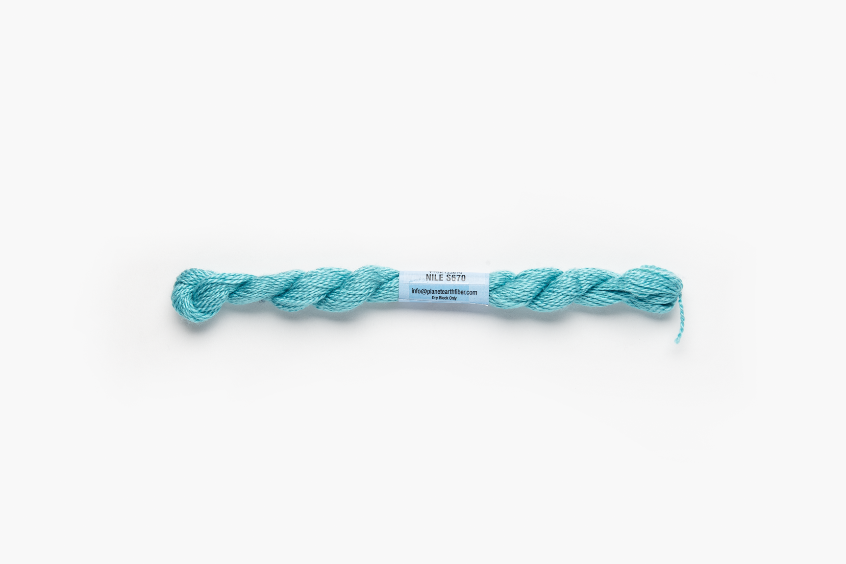 Essentials - 670 Nile — silk skein for needlepoint, 18 mesh