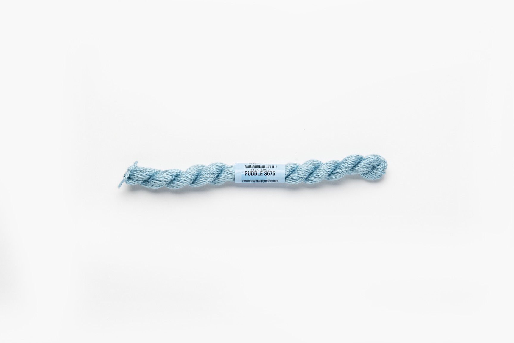 Essentials - 675 Puddle — silk skein for needlepoint, 18 mesh