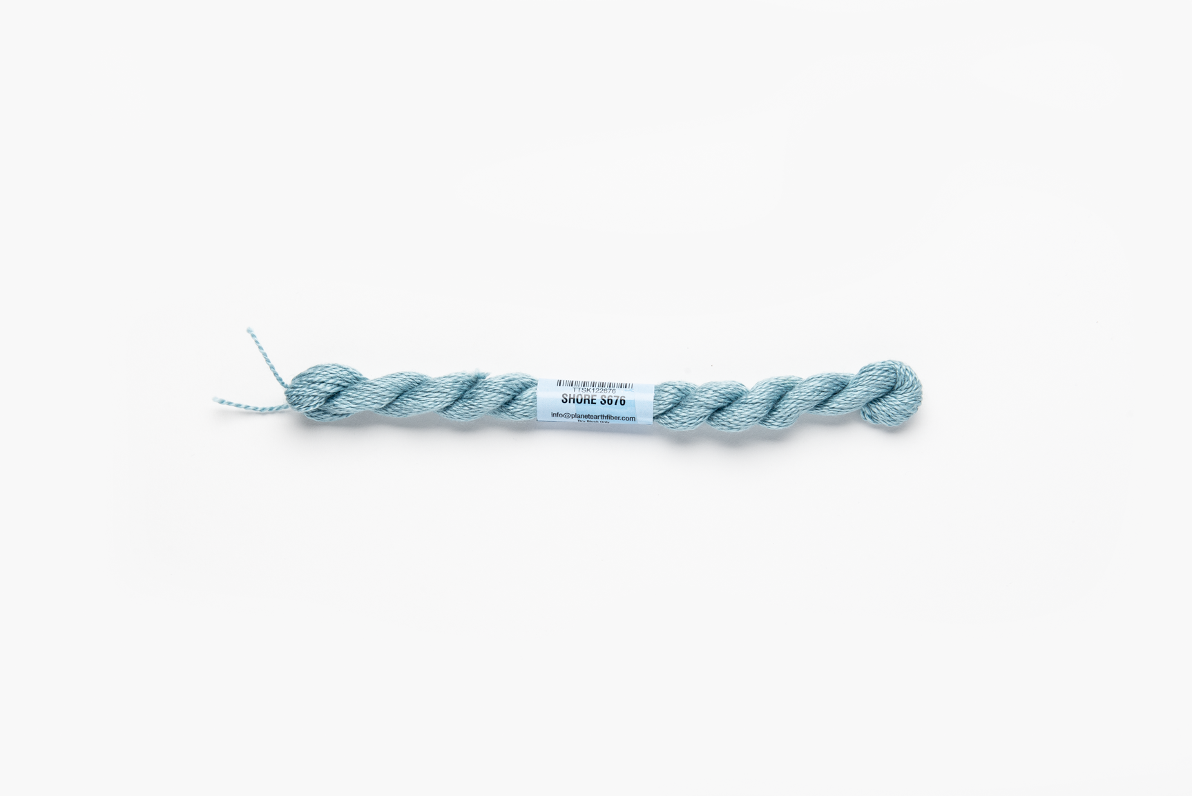 Essentials - 676 Shore — silk skein for needlepoint, 18 mesh