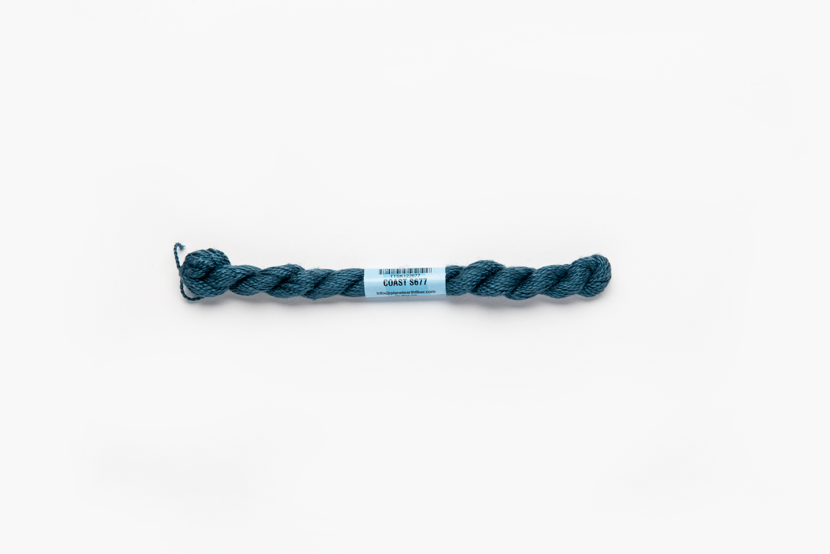 Essentials - 677 Coast — silk skein for needlepoint, 18 mesh