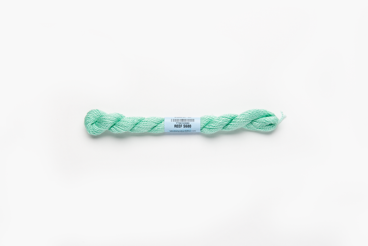 Essentials - 680 Reef — silk skein for needlepoint, 18 mesh