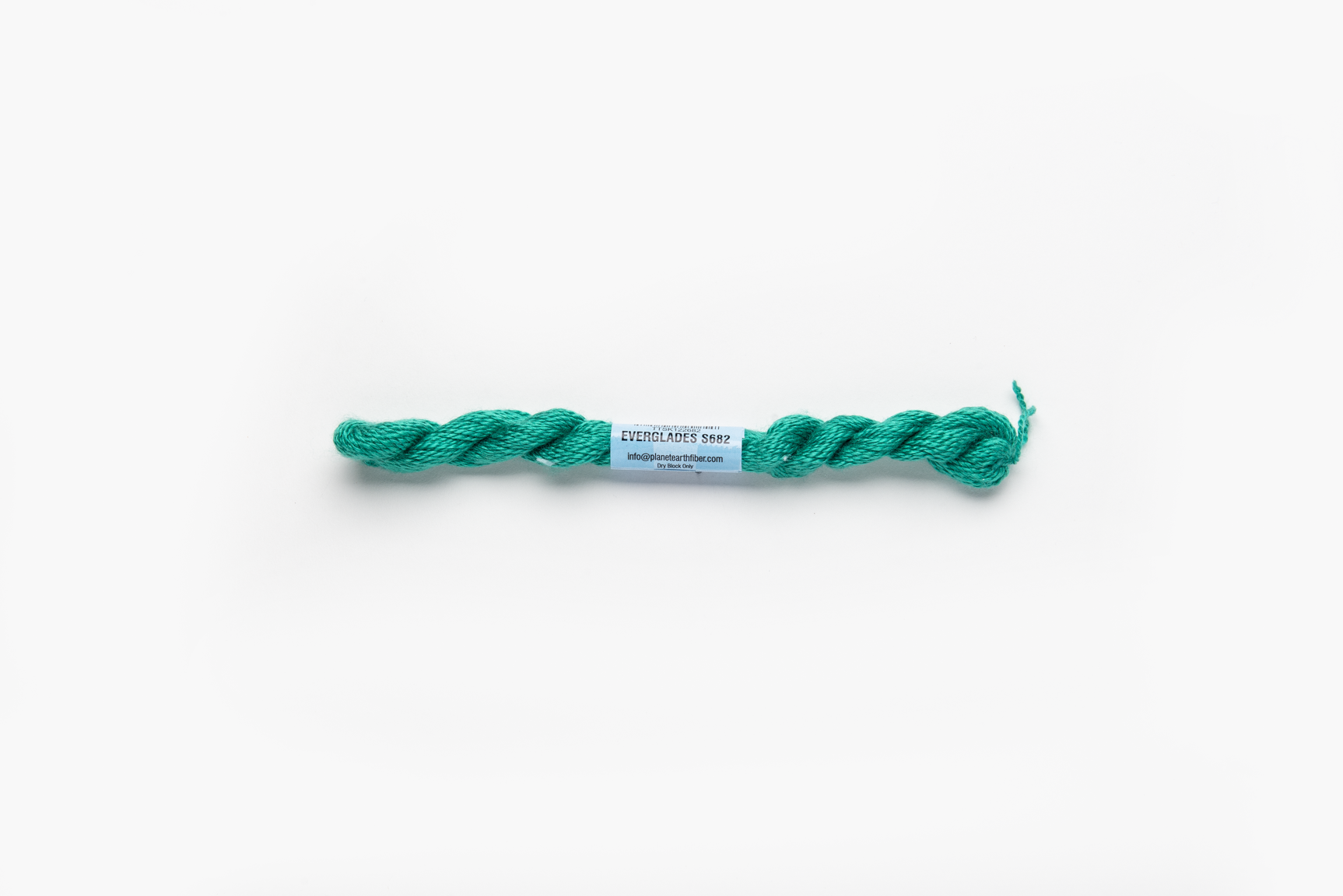 Essentials - 682 Everglades — silk skein for needlepoint, 18 mesh