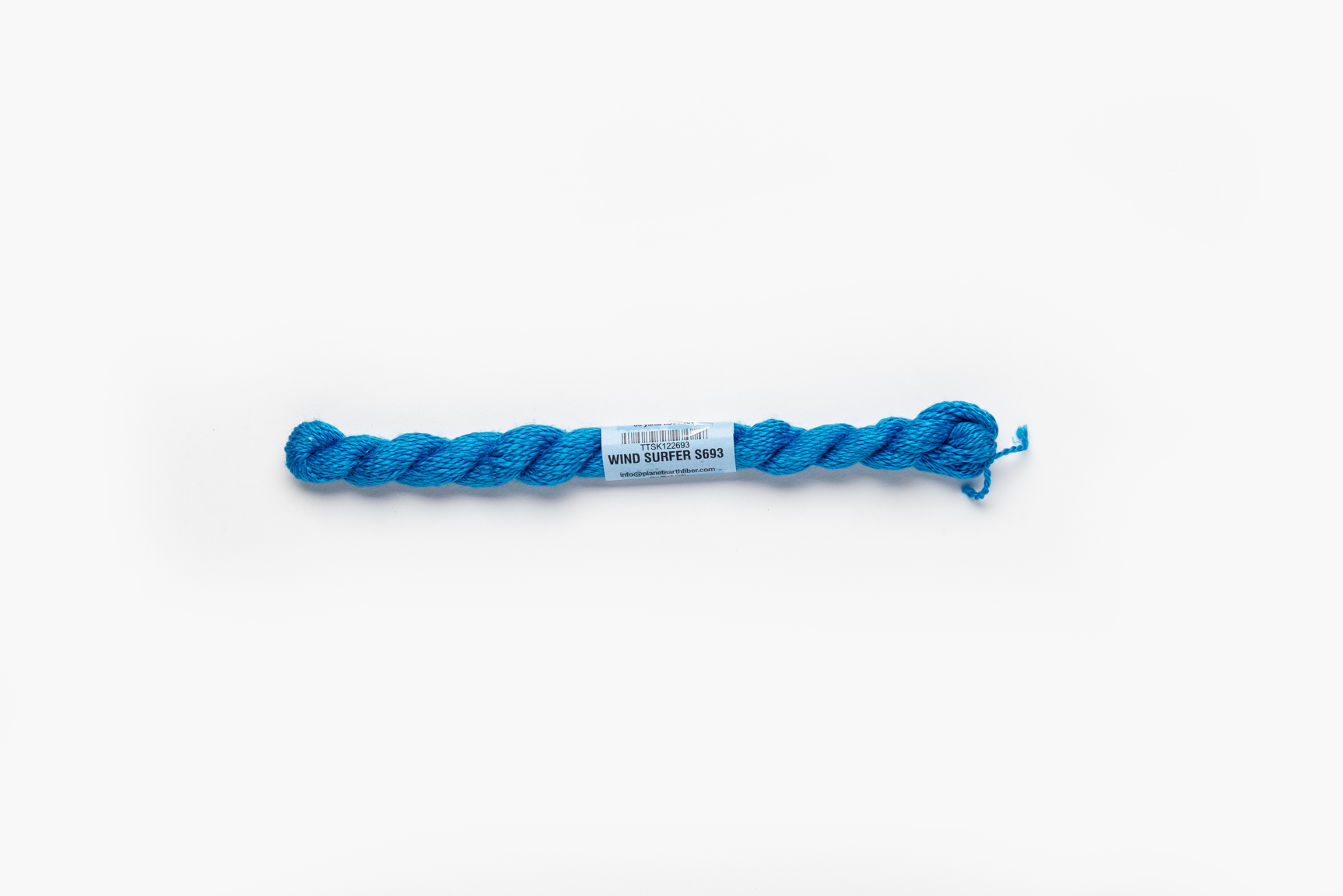 Essentials - 693 Windsurfer — silk skein for needlepoint, 18 mesh