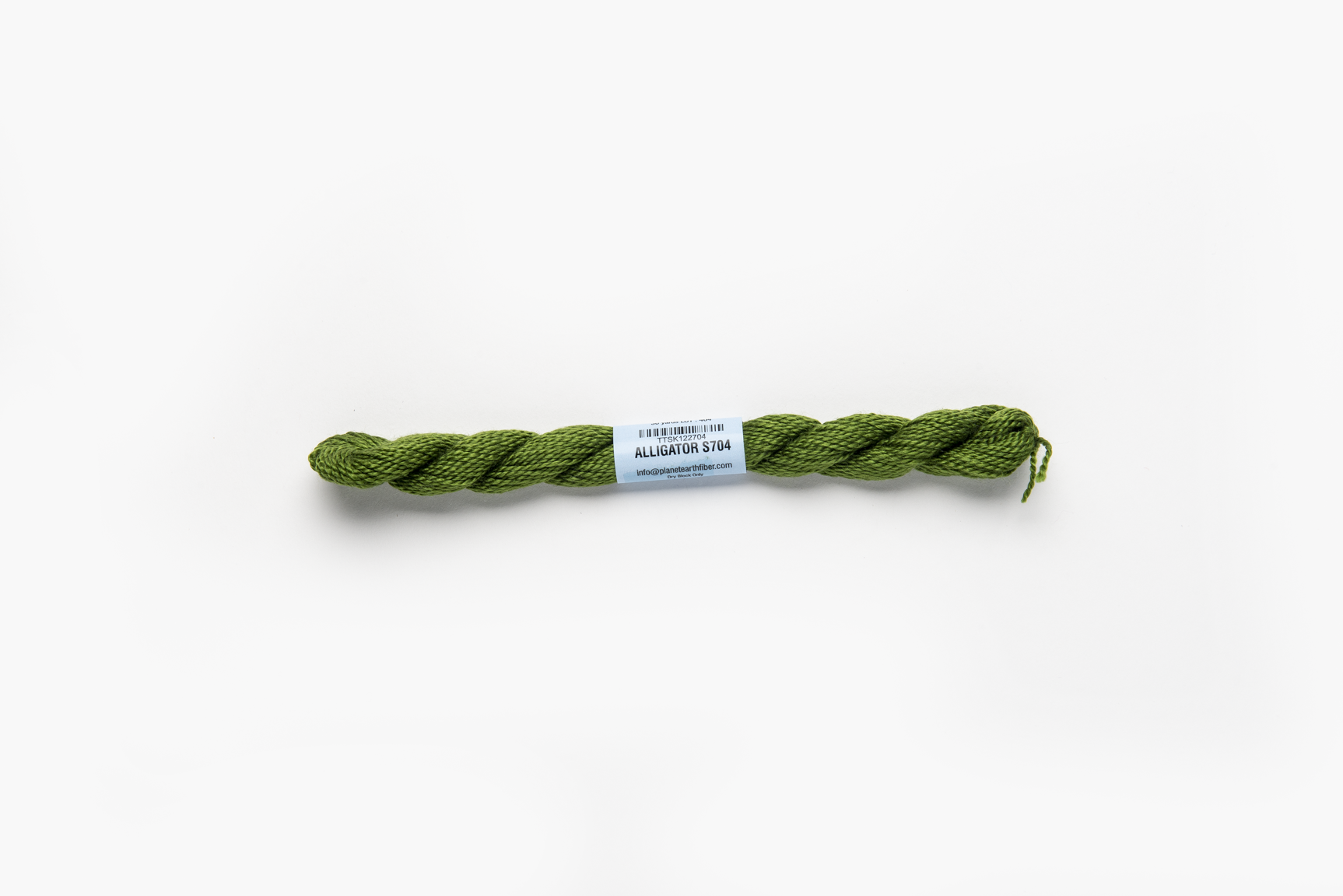 Essentials - 704 Alligator — silk skein for needlepoint, 18 mesh