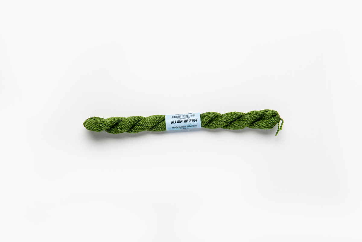 Essentials - 704 Alligator — silk skein for needlepoint, 18 mesh