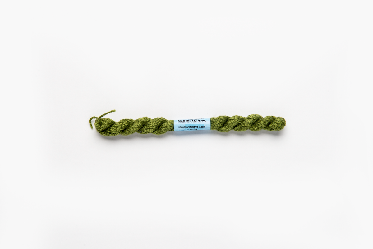 Essentials - 725 Marjoram — silk skein for needlepoint, 18 mesh