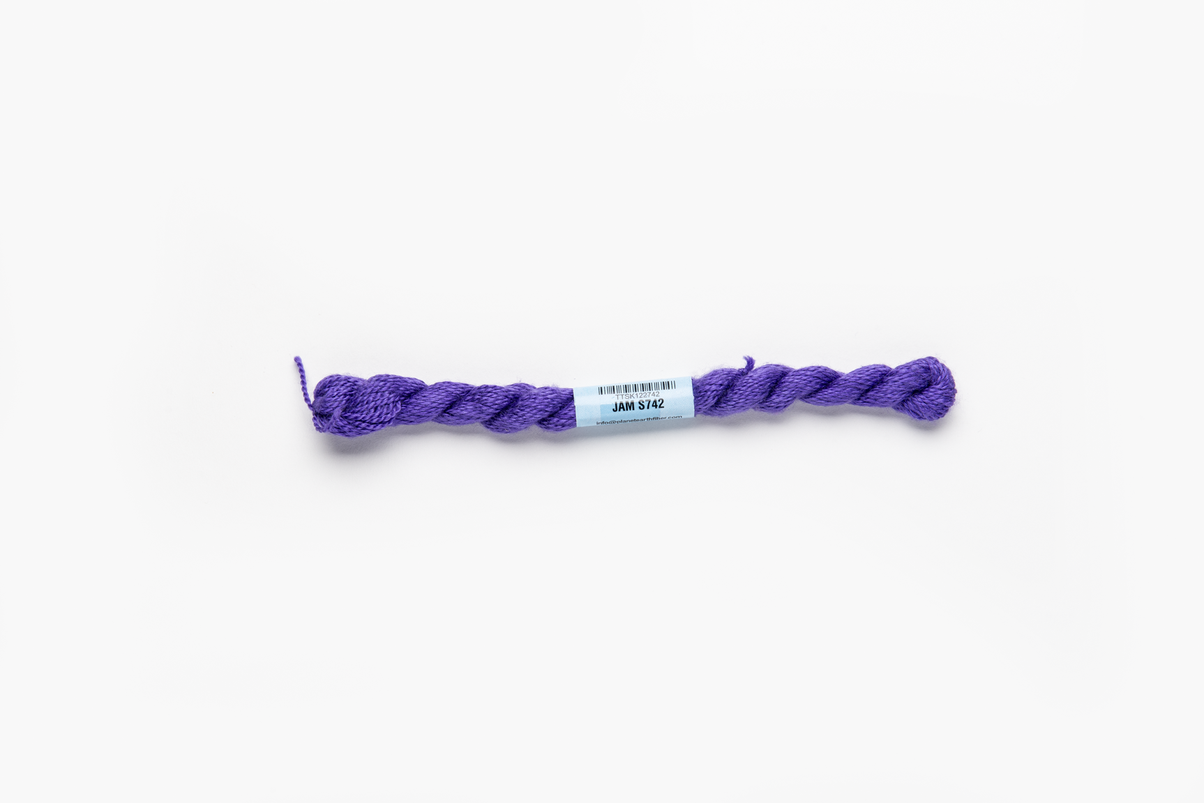 Essentials - 742 Jam — silk skein for needlepoint, 18 mesh