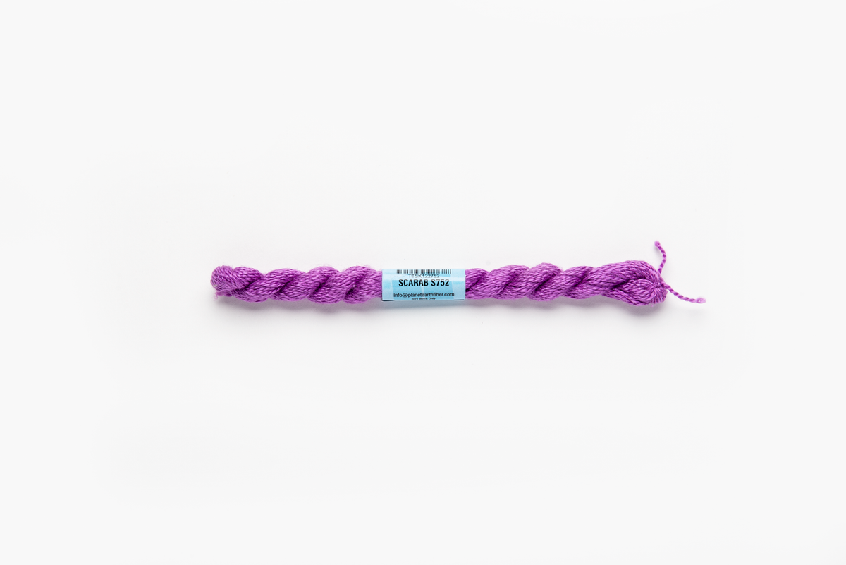 Essentials - 752 Scarab — silk skein for needlepoint, 18 mesh